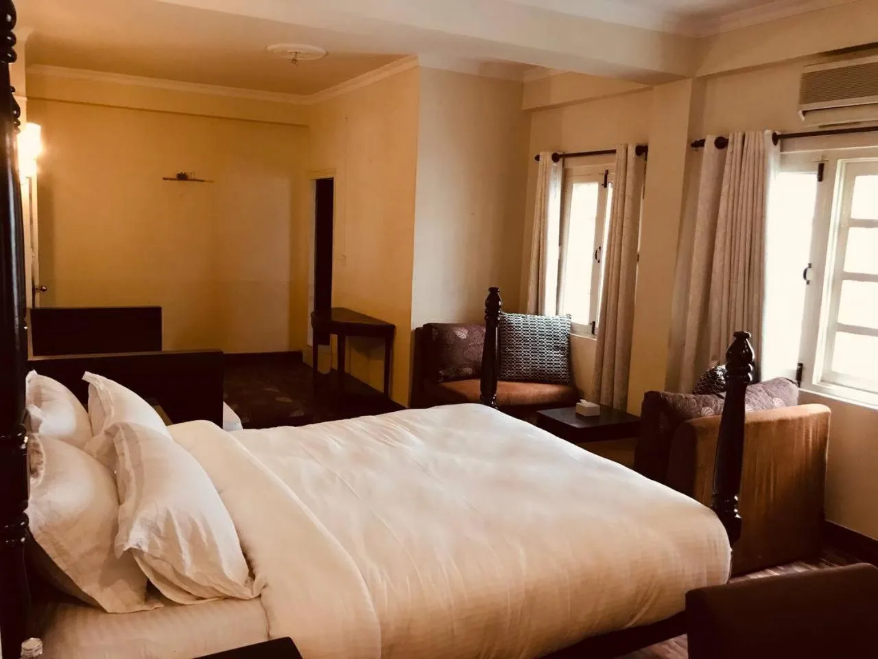 Bedroom, Bed in Courtyard Pujan Hotel Kathmandu - Thamel