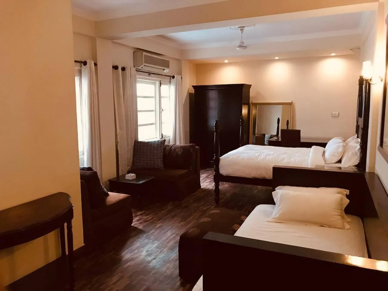 Bedroom, Bed in Courtyard Pujan Hotel Kathmandu - Thamel