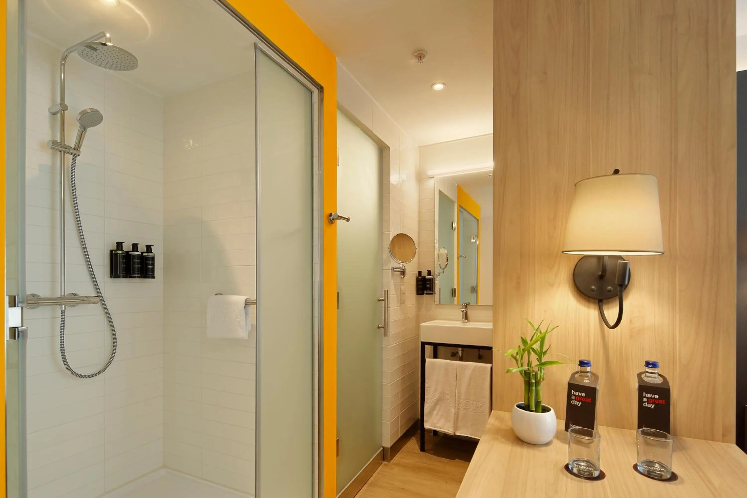 Bathroom in Ikonik Miraflores