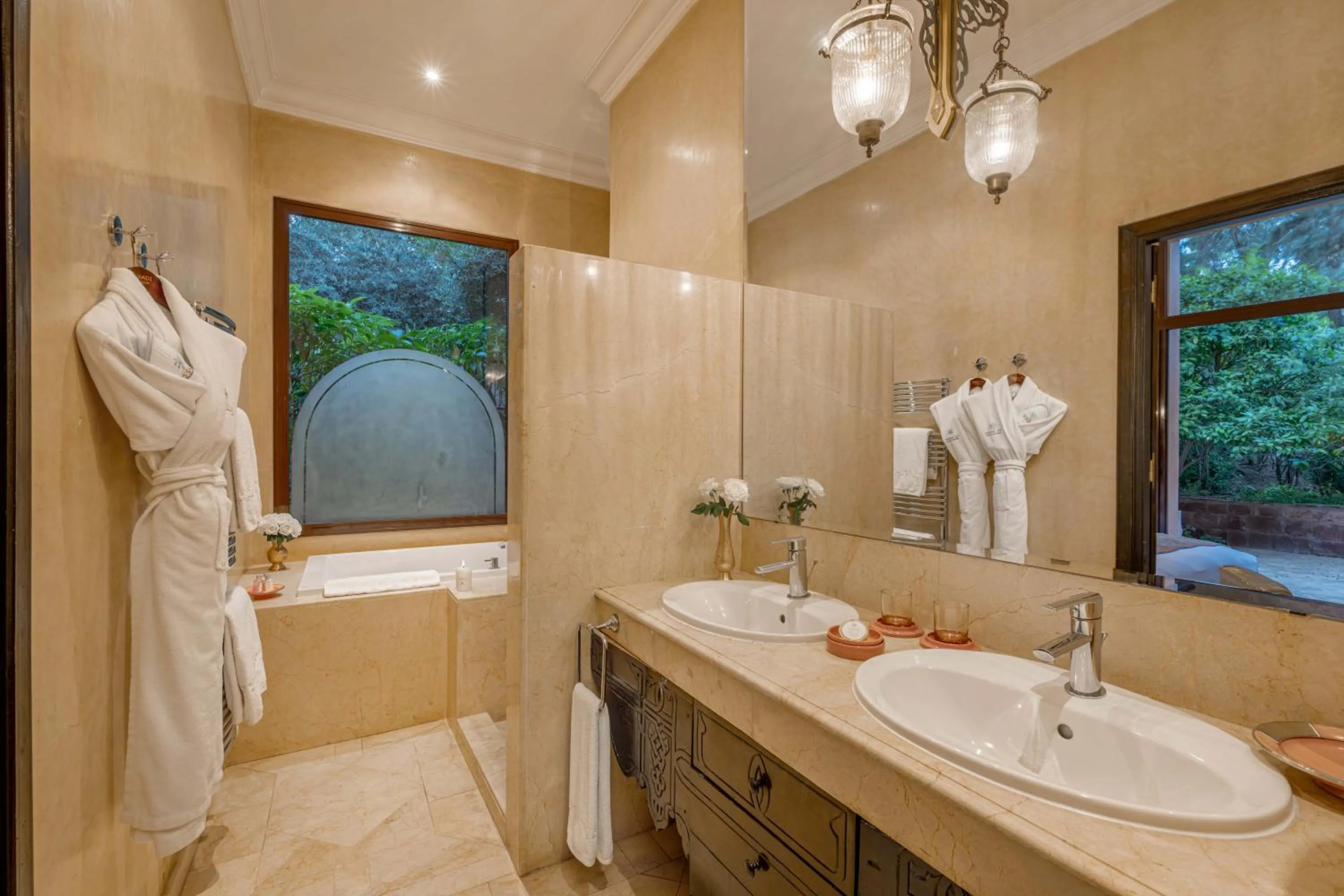 Bathroom in Es Saadi Marrakech Resort - Palace