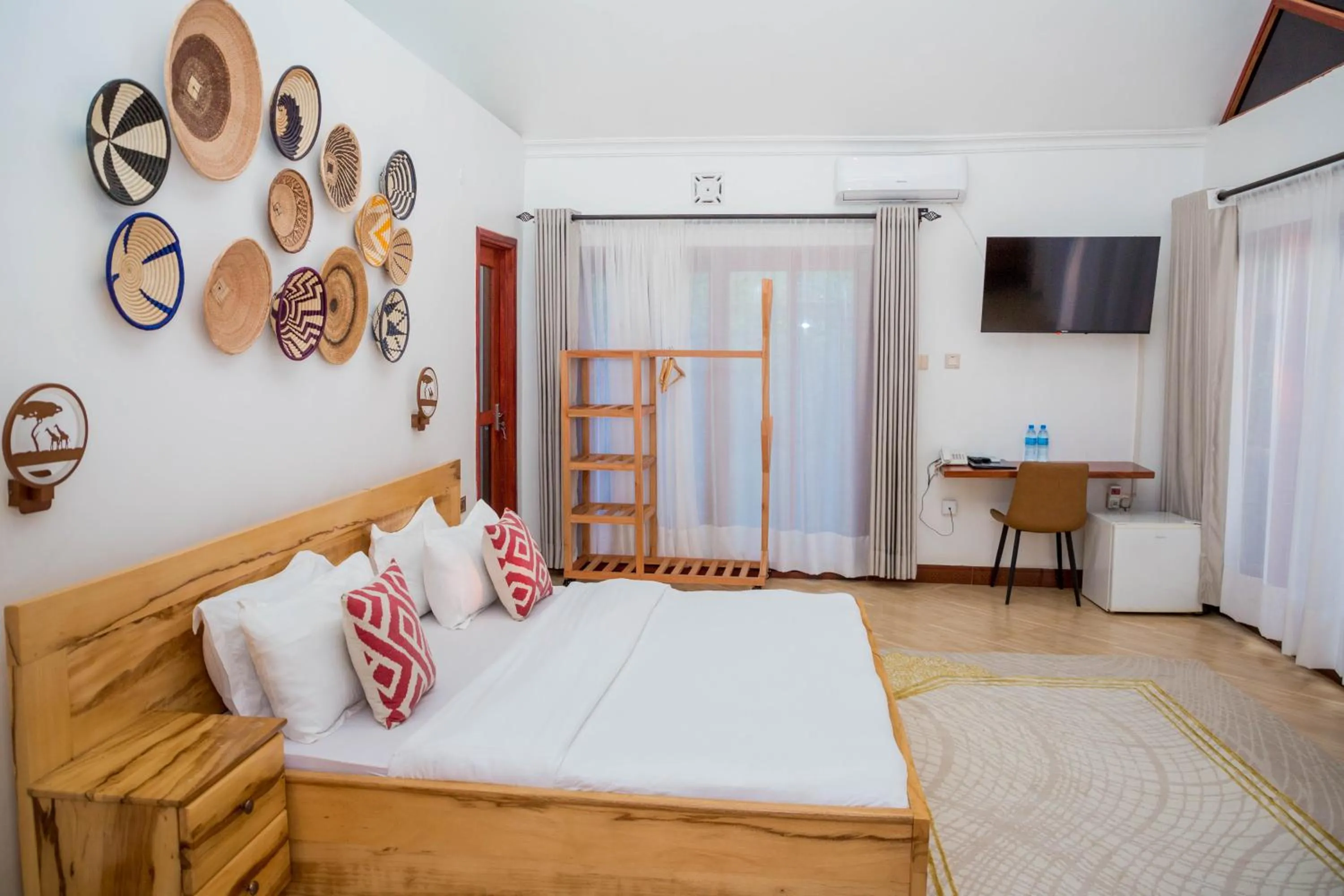 Bedroom, Bed in Shose Farmhouse Chalets & Campsite