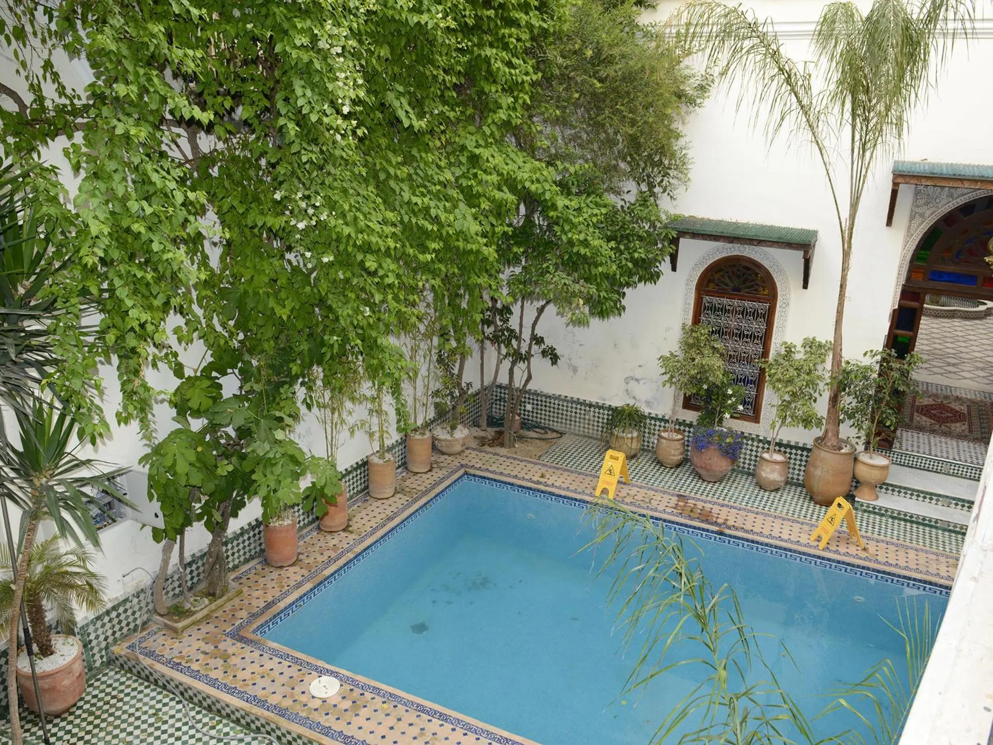 Swimming pool in Riad El Yacout