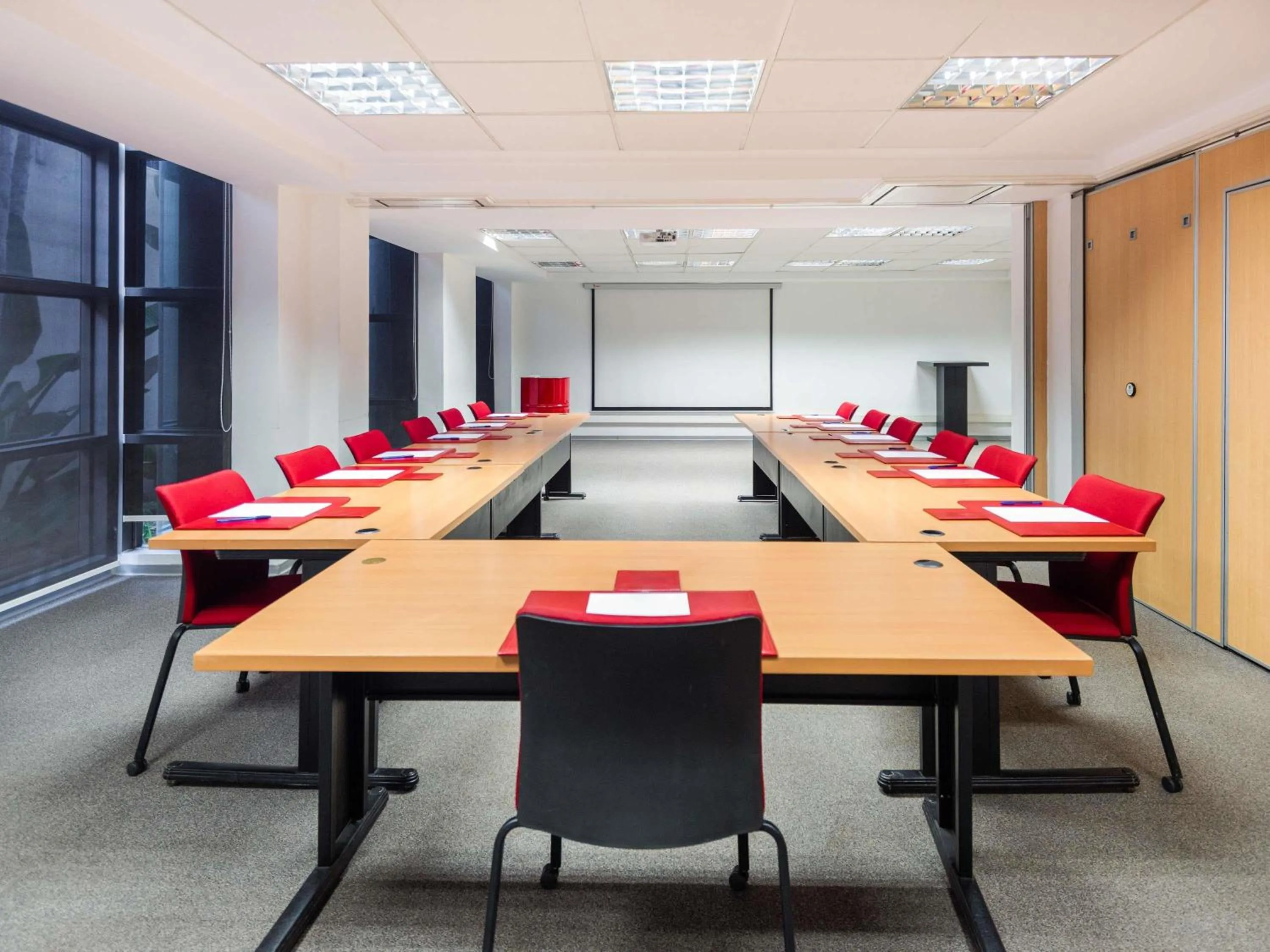 Meeting/conference room in Ibis Casablanca Sidi Maarouf