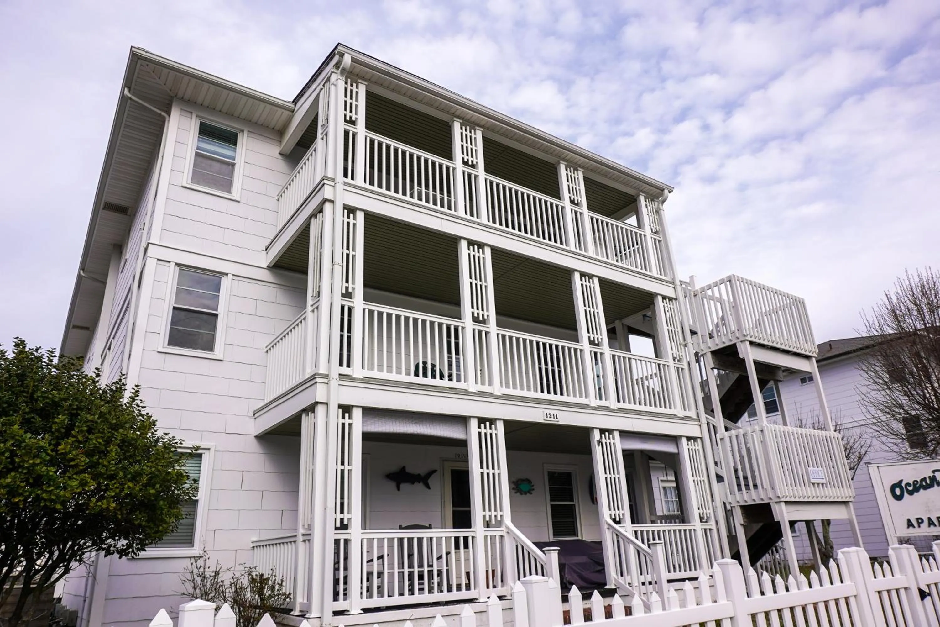Property building in Ocean Terrace Family Apartments