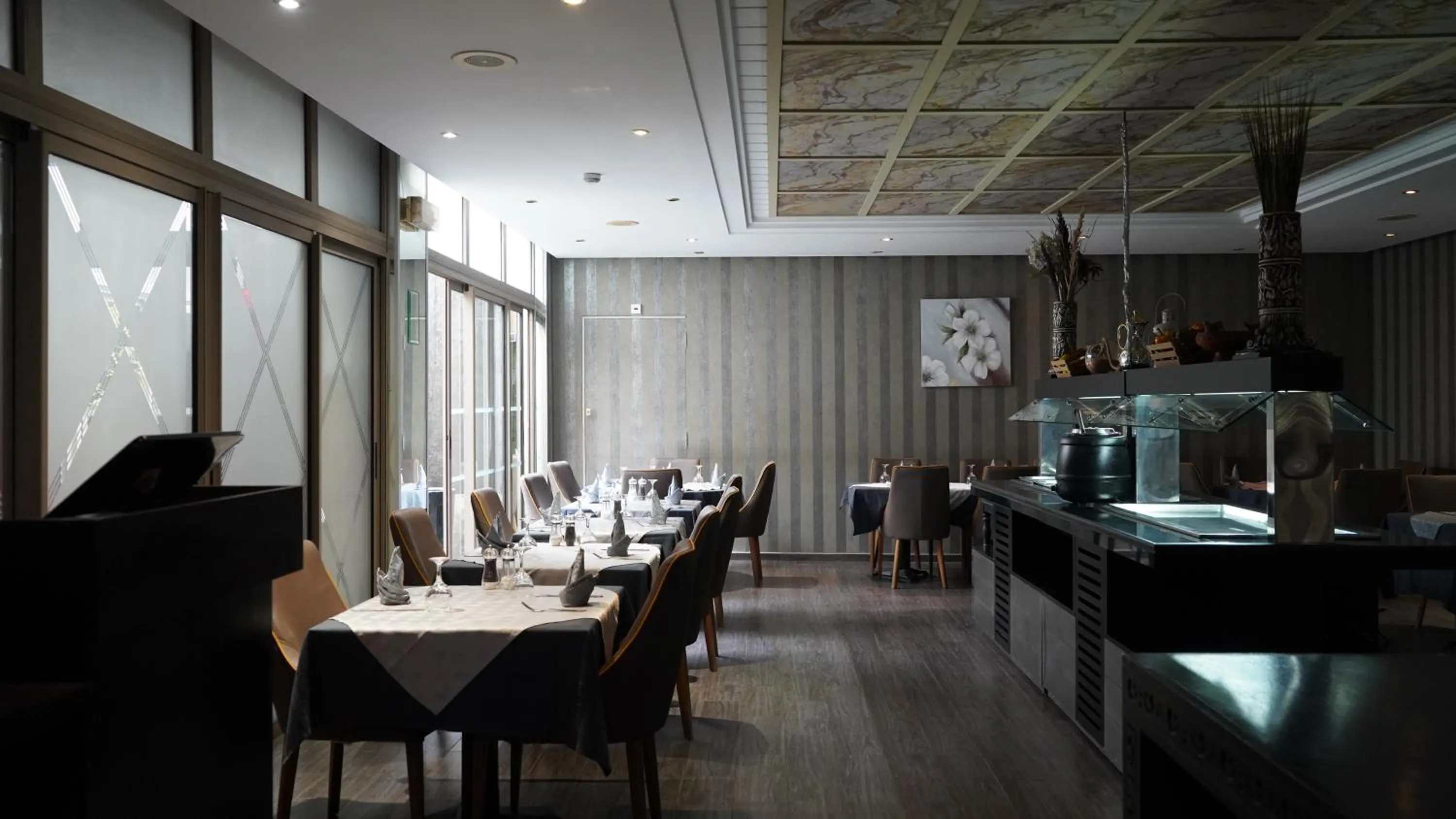 Restaurant/places to eat in Hotel Toubkal