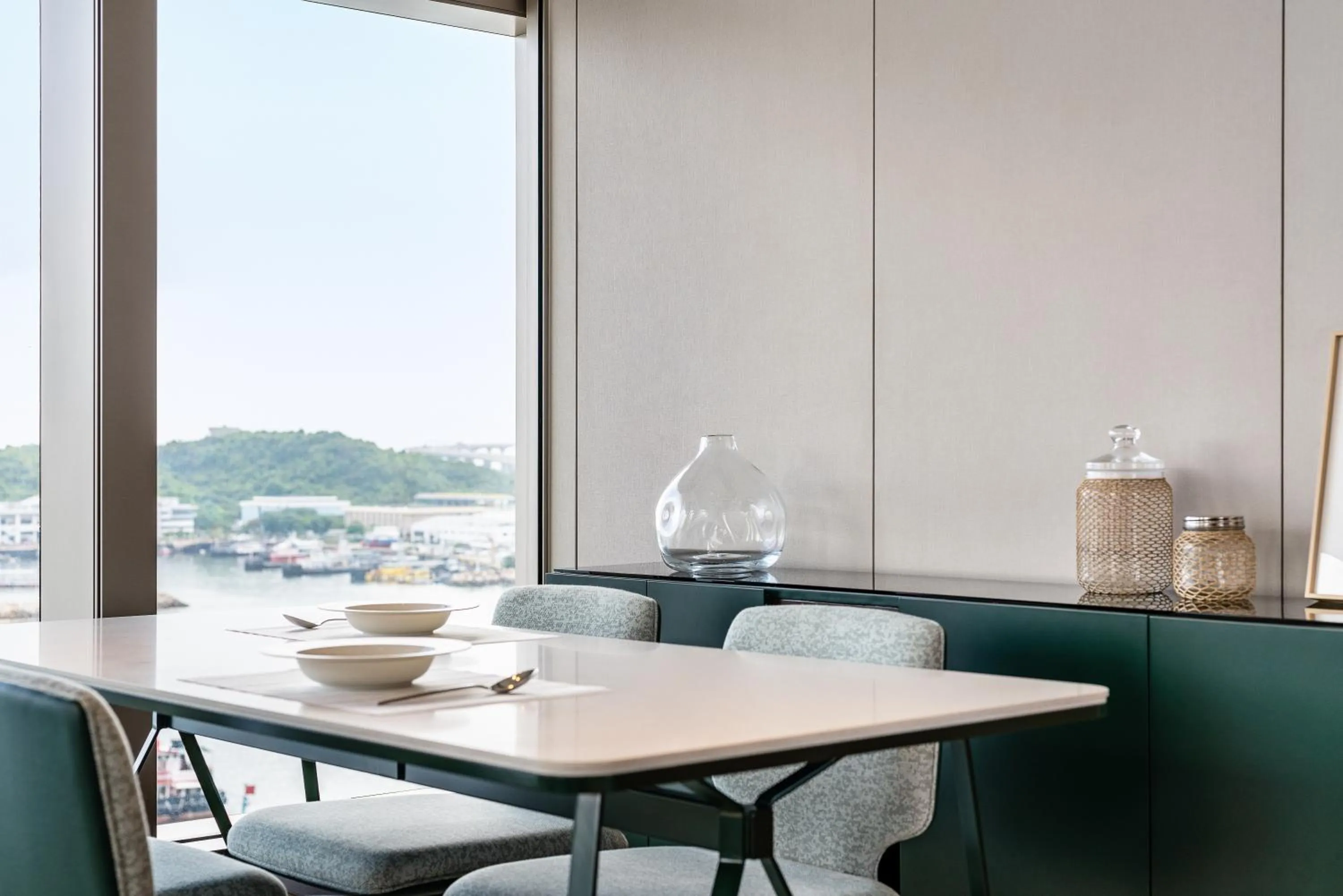 Dining area in TOWNPLACE WEST KOWLOON