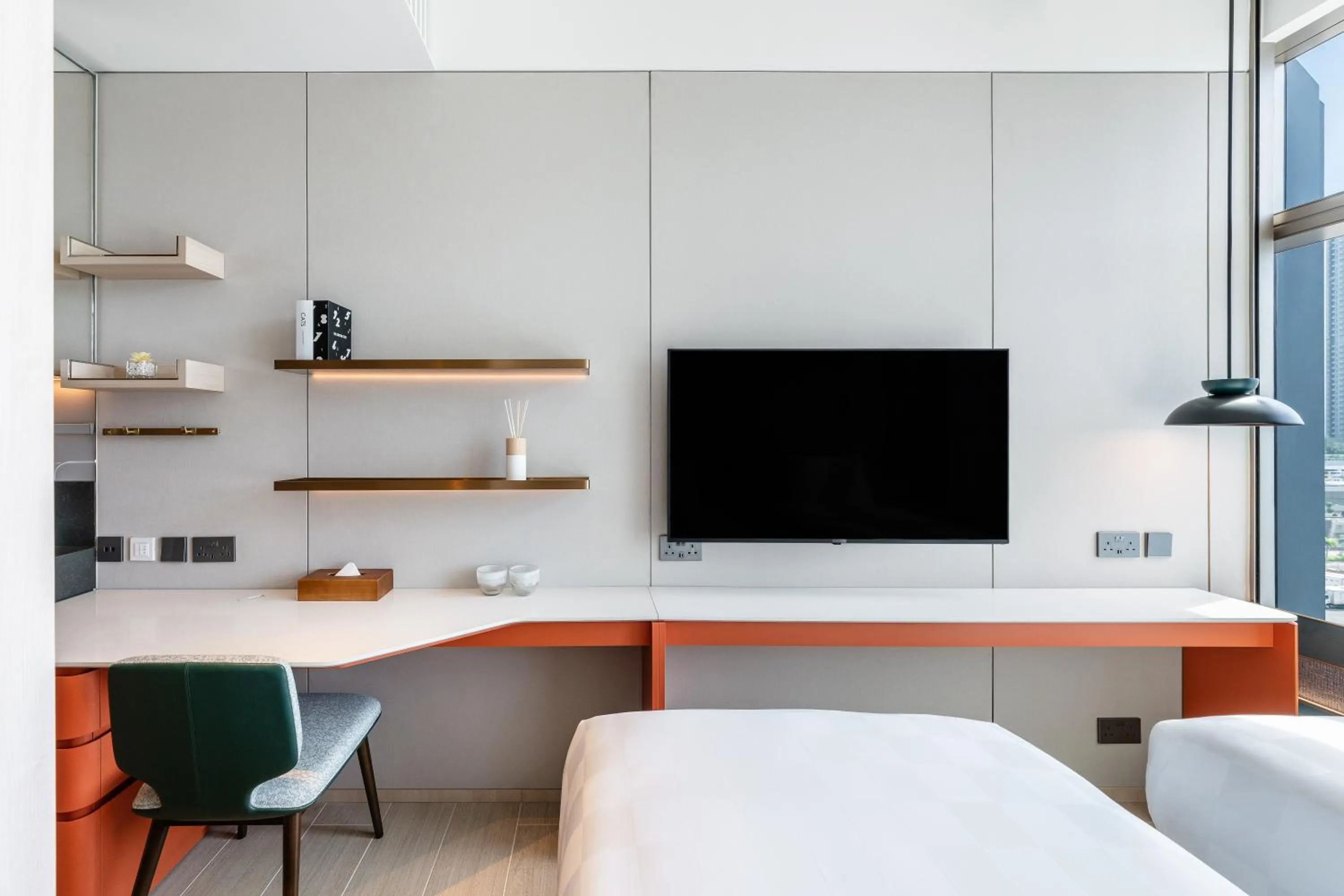 TV and multimedia in TOWNPLACE WEST KOWLOON