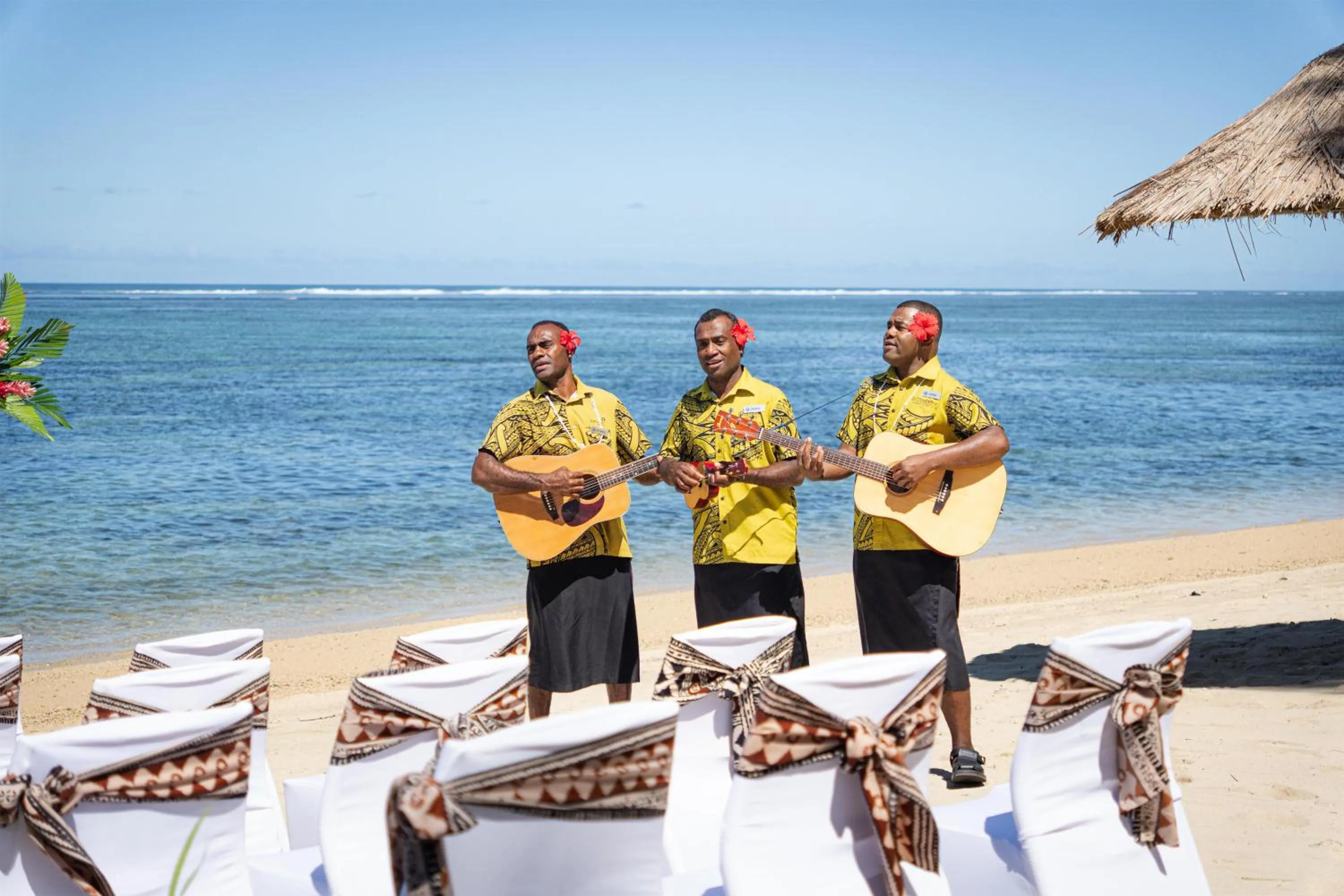 wedding in Outrigger Fiji Beach Resort