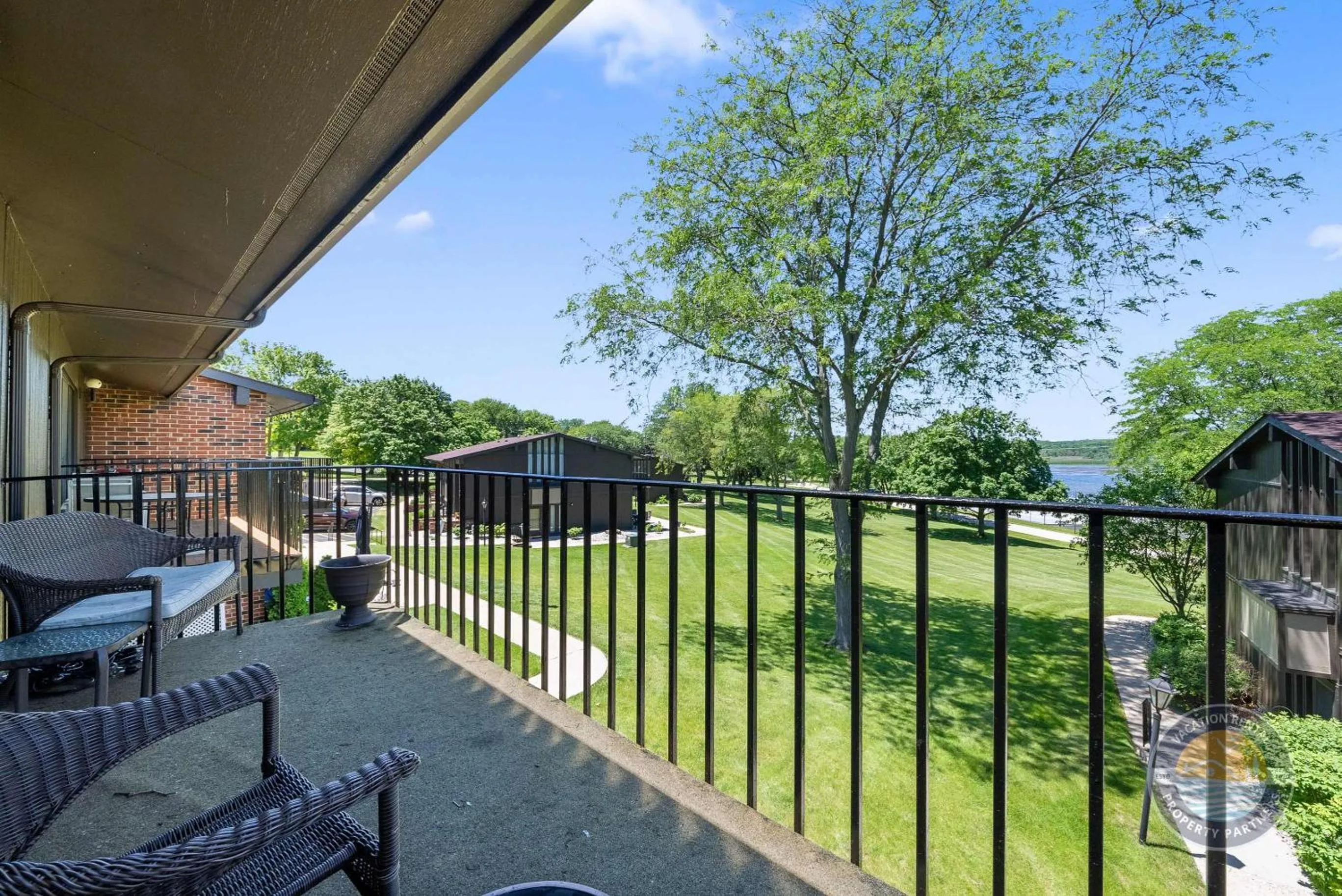 New Lake Como Condo with Lake Views