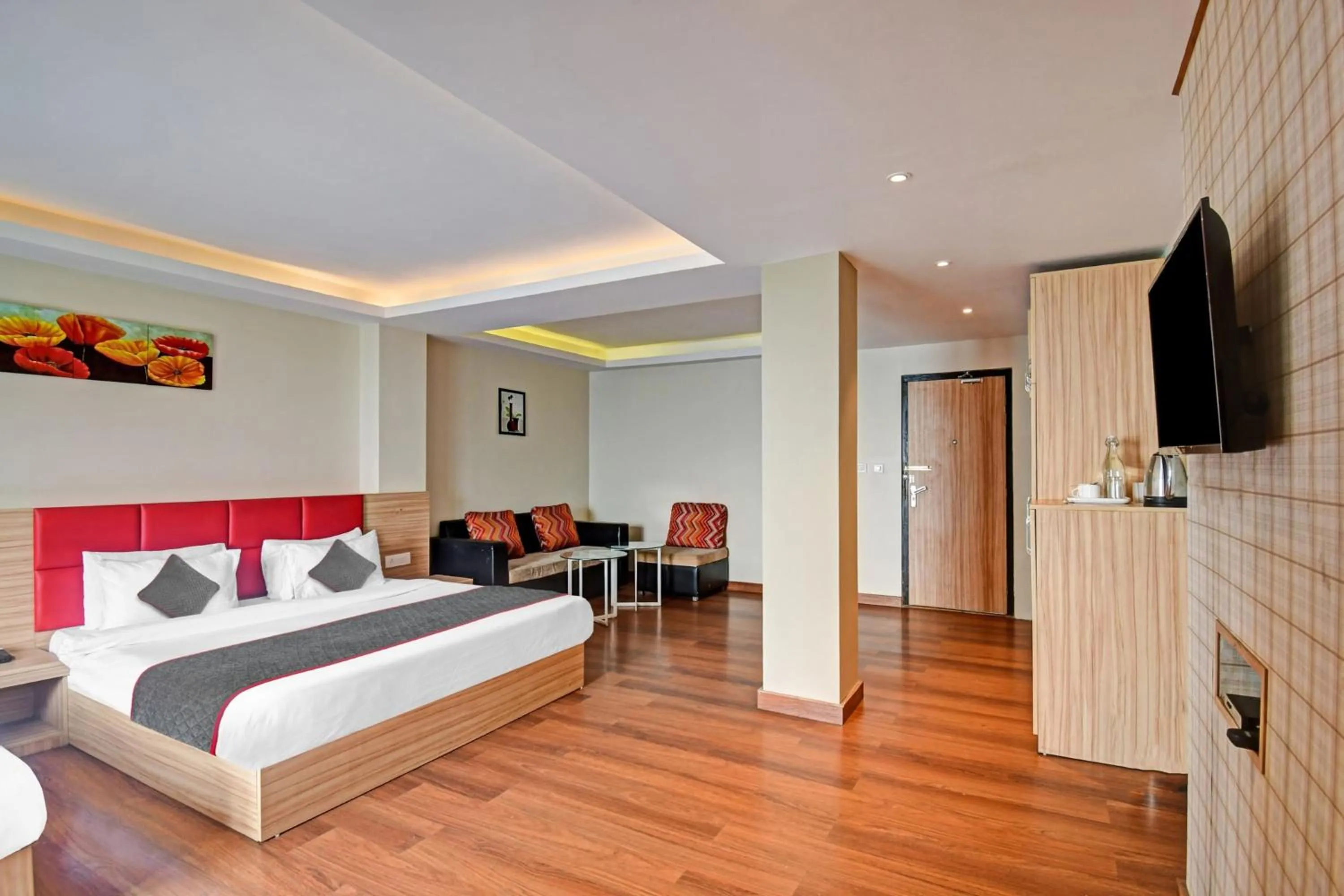 Bedroom, Bed in Townhouse Mansarovar Hotel