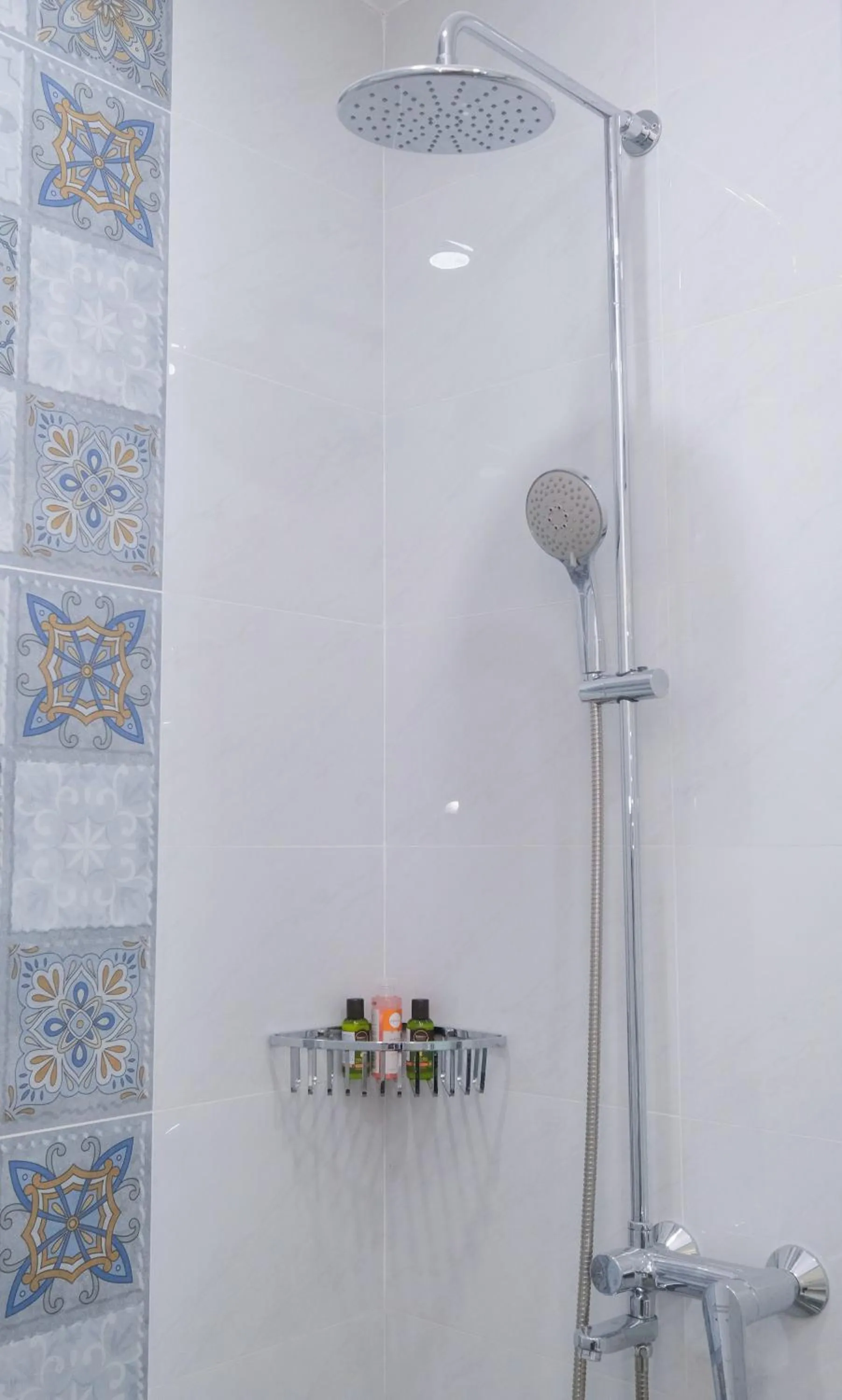 Shower in BELLA HOTEL Phu Quoc