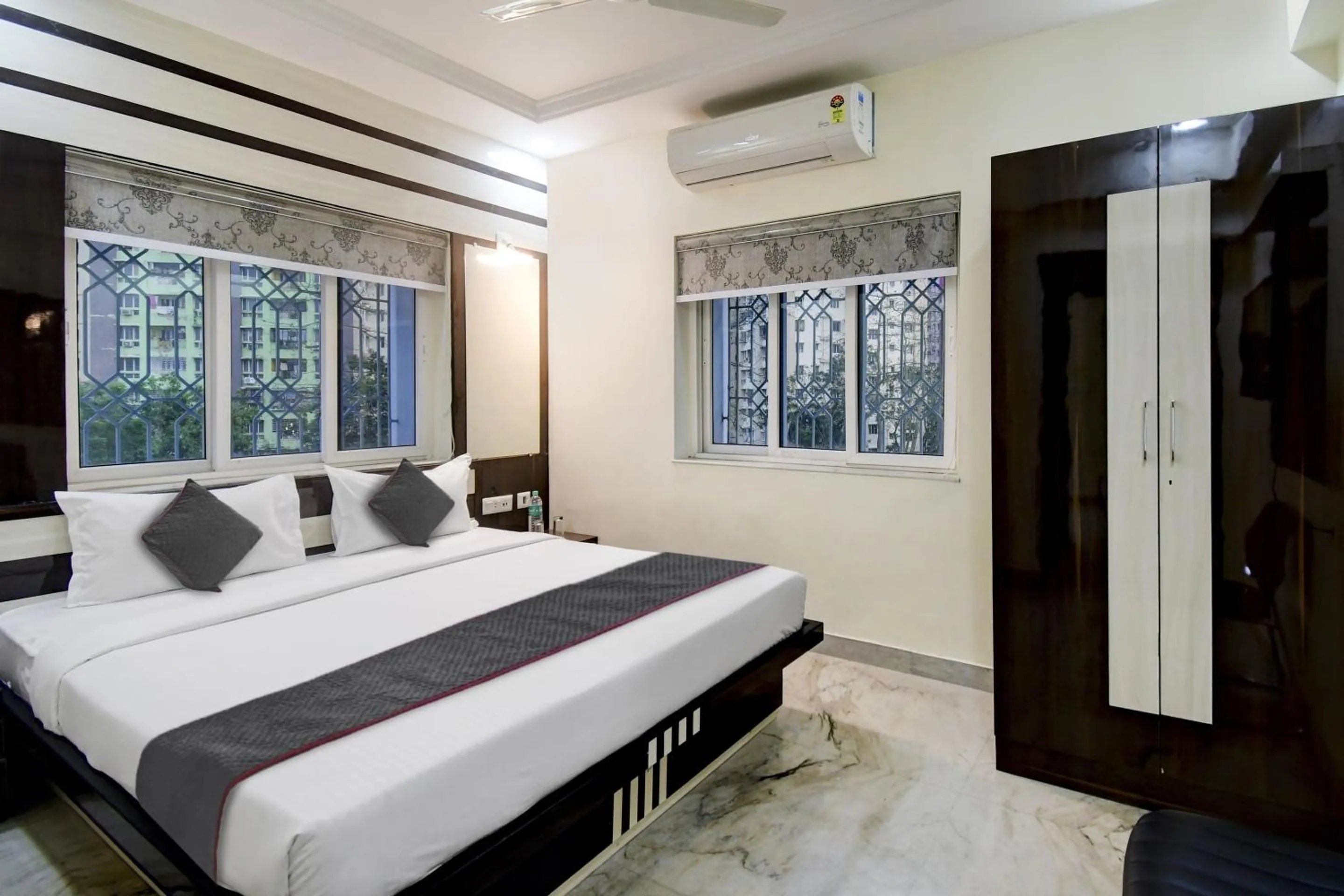 Bedroom, Bed in Townhouse TR Residence Newtown