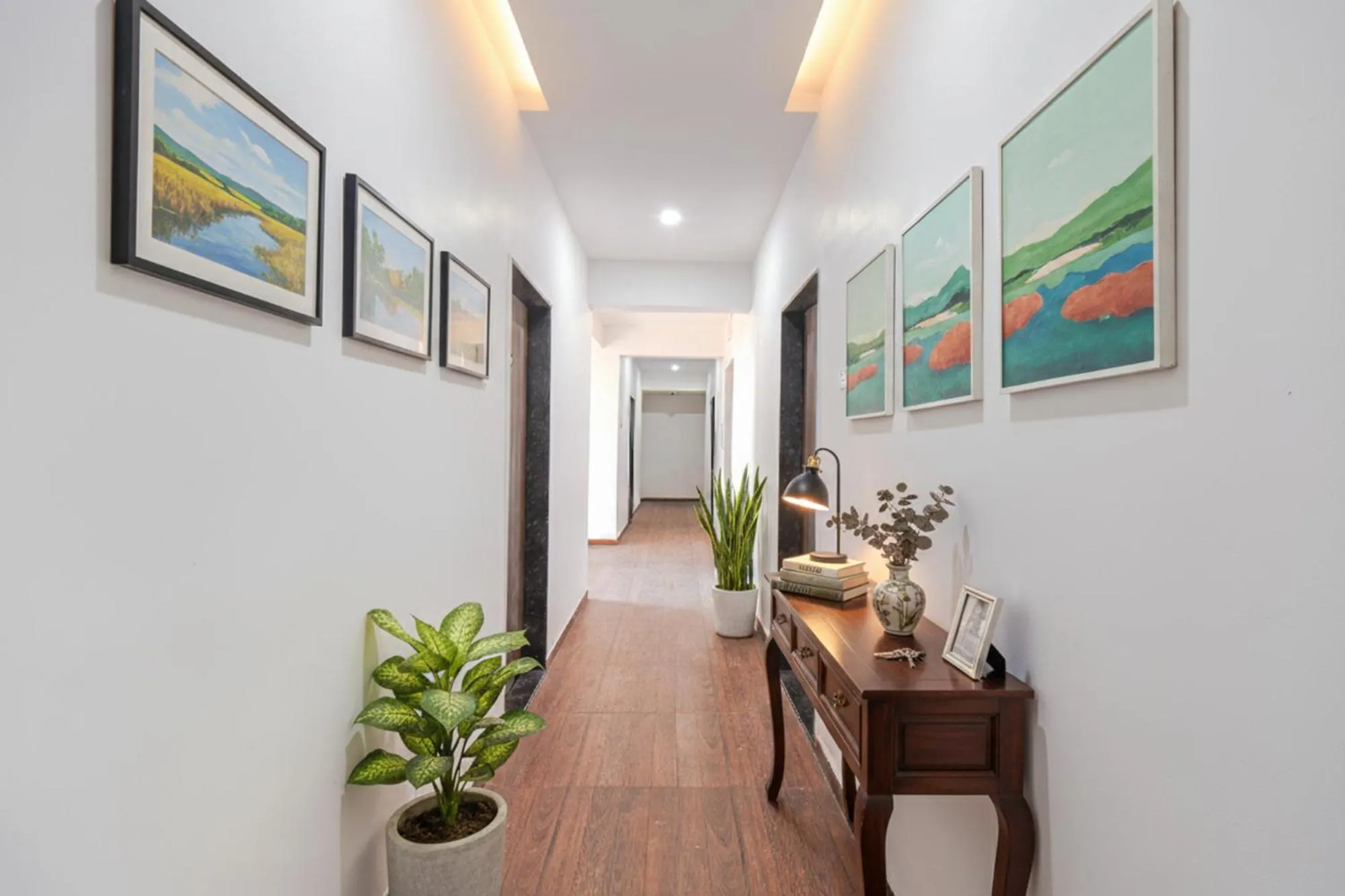 Lobby or reception in FabHotel Red Velvet Inn & Suites