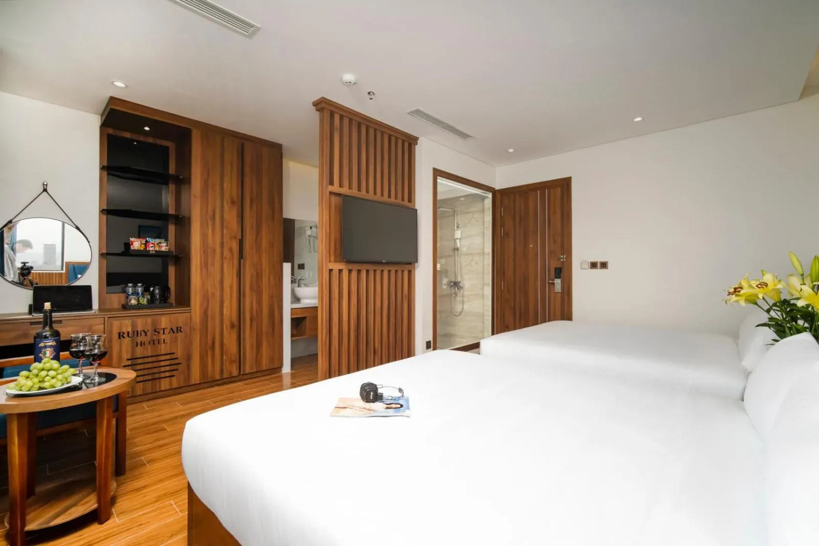 Bed in Ruby Star Da Nang - Central My Khe Beach