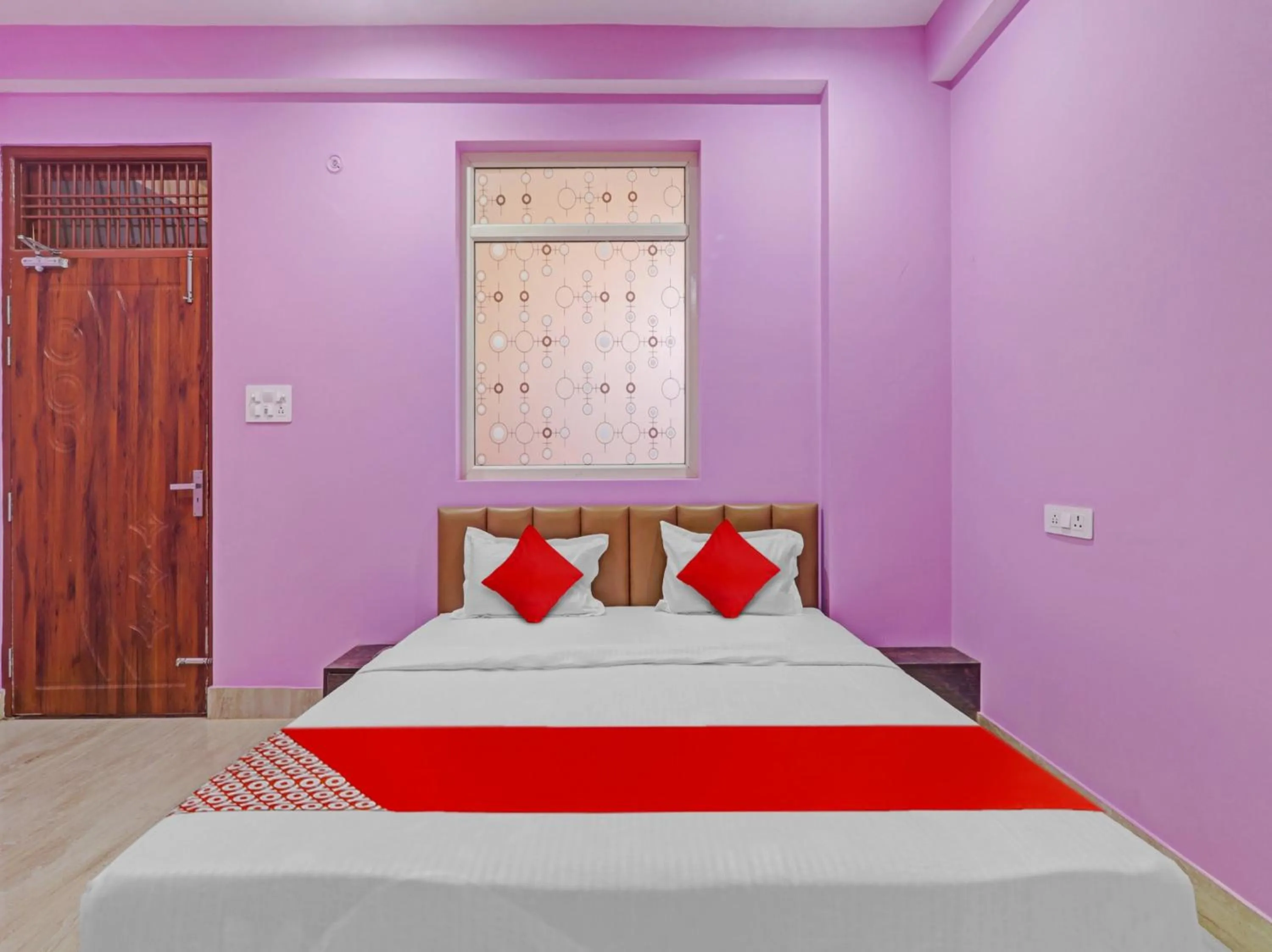 Bedroom, Bed in Hotel O SRV INN