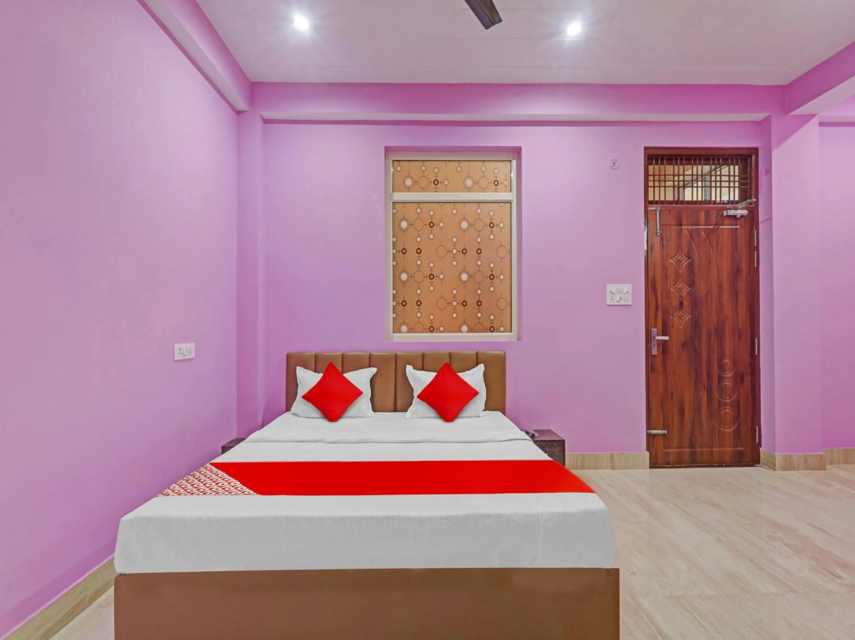 Bedroom, Bed in Hotel O SRV INN