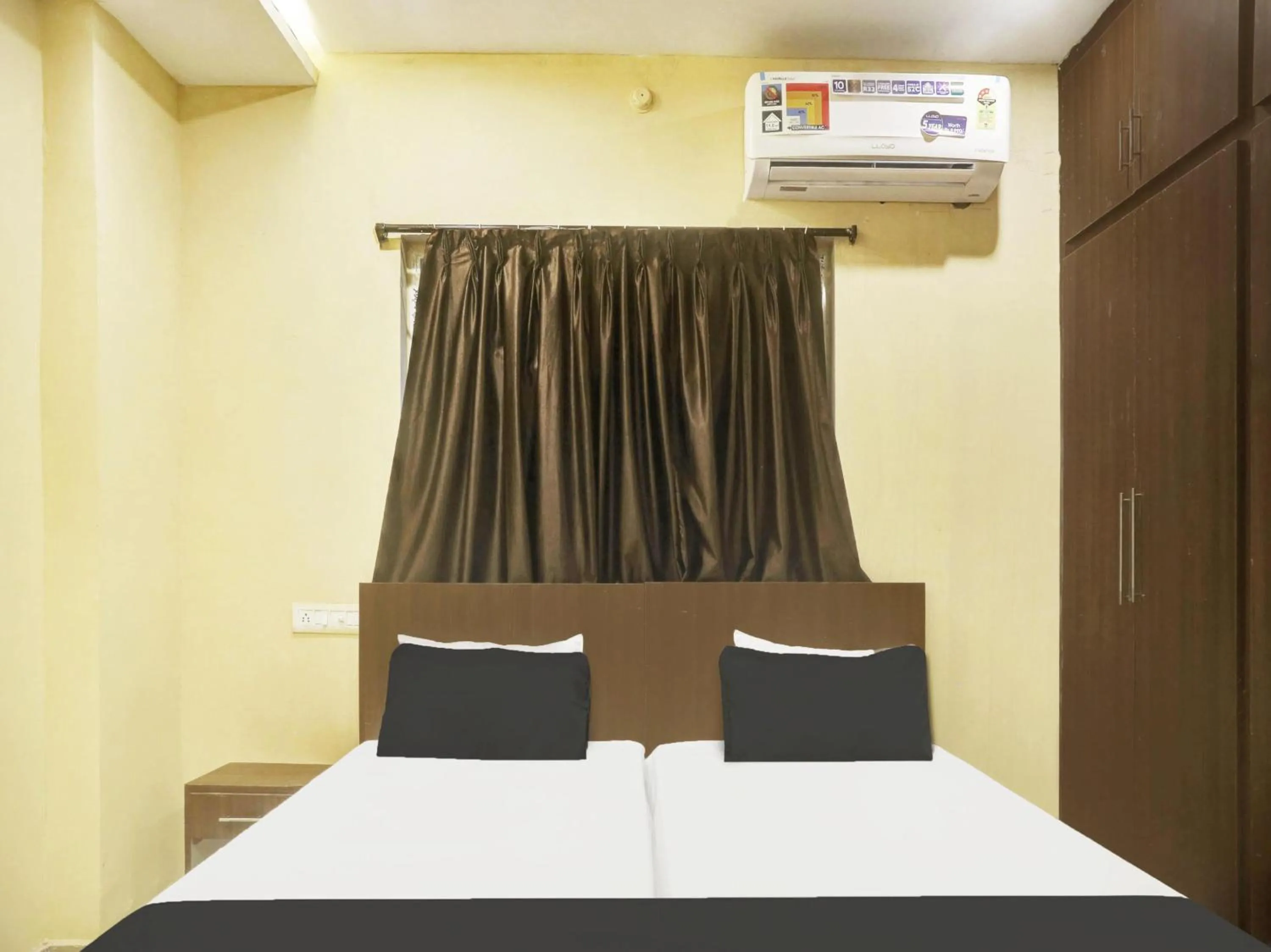 SPOT ON Grand Mantralayam