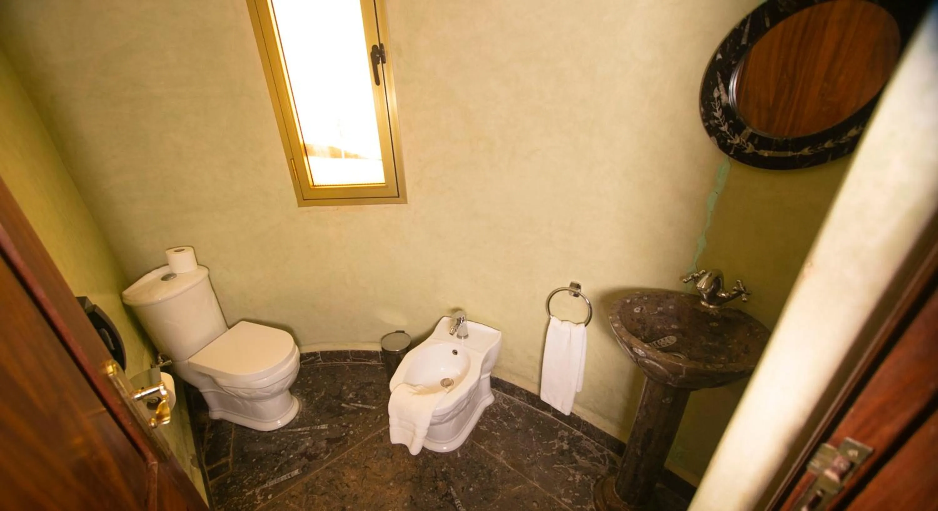 Toilet in Palais Du Desert Hotel & Spa