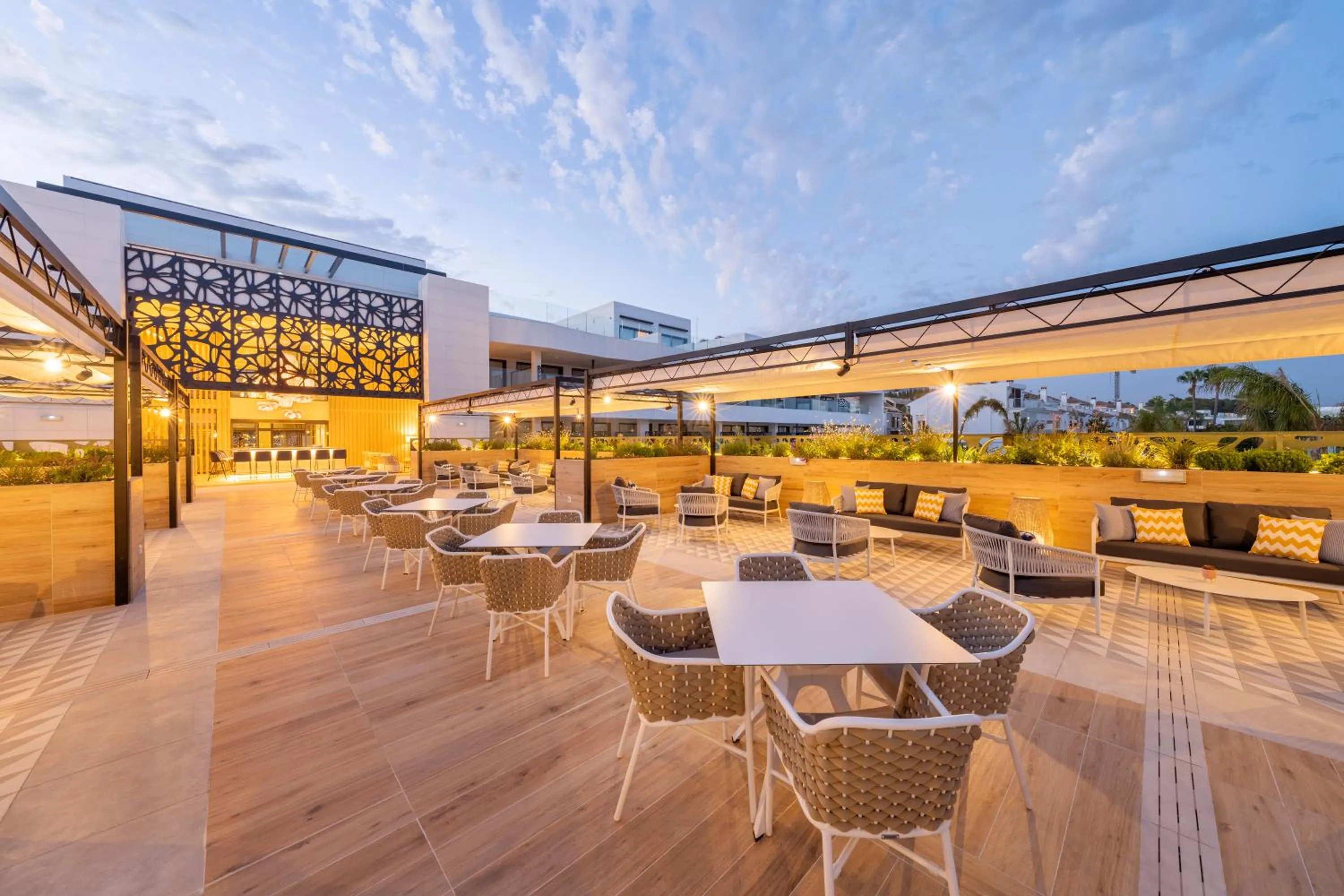 Balcony/Terrace in Eurostars Oasis Marbella