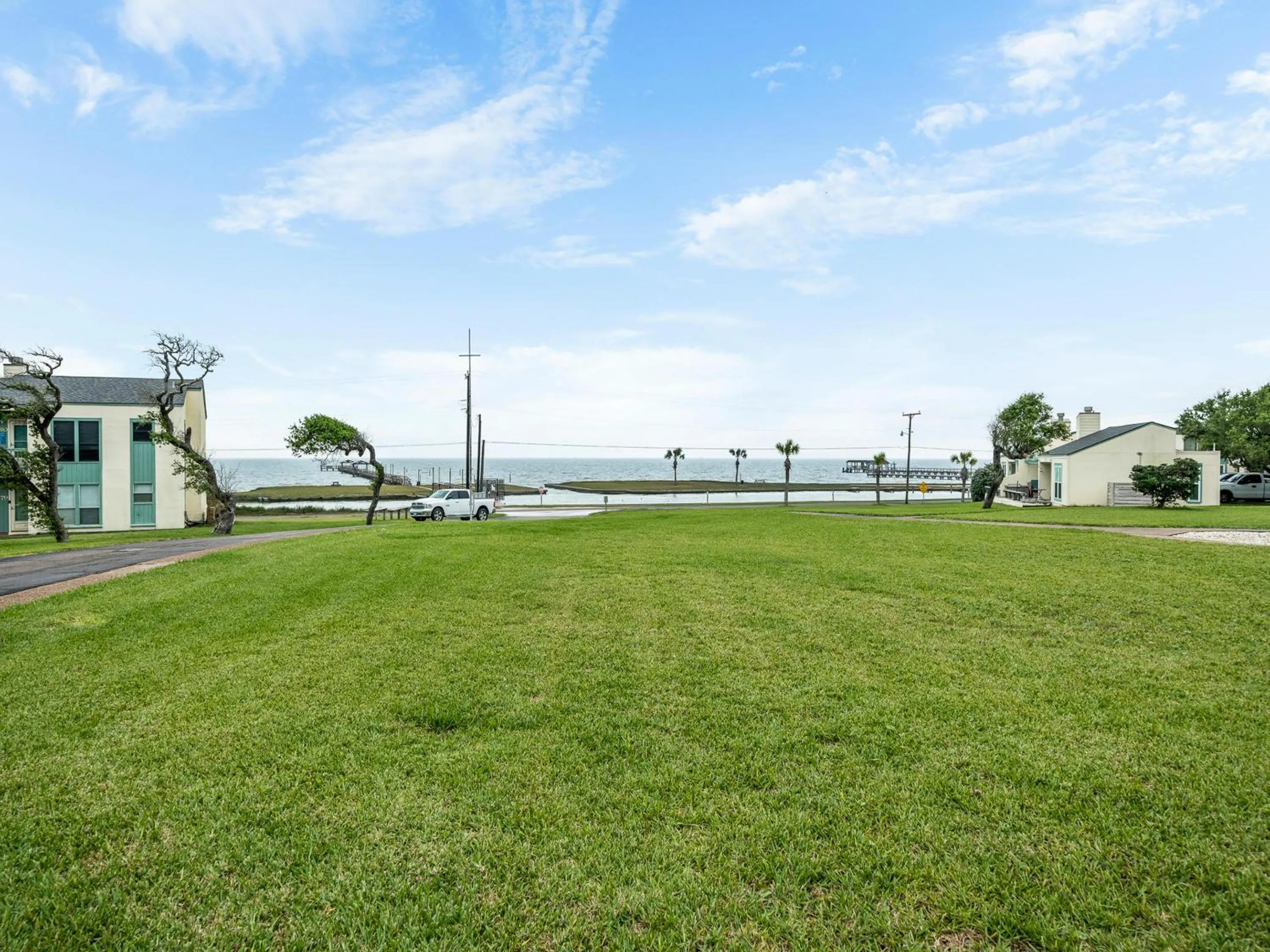 Property building in Sailing Windward