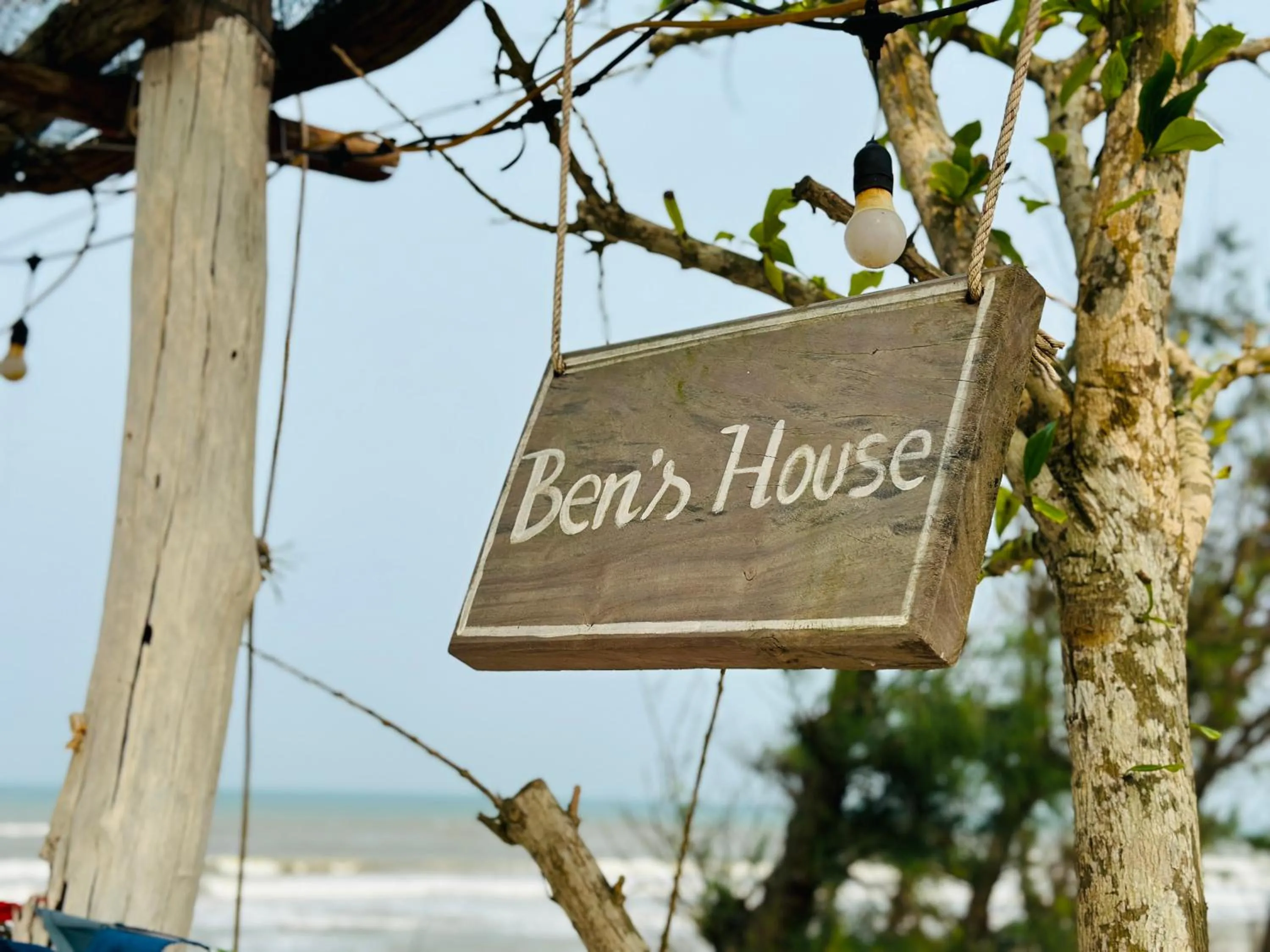 Property logo or sign in Ben's House 3