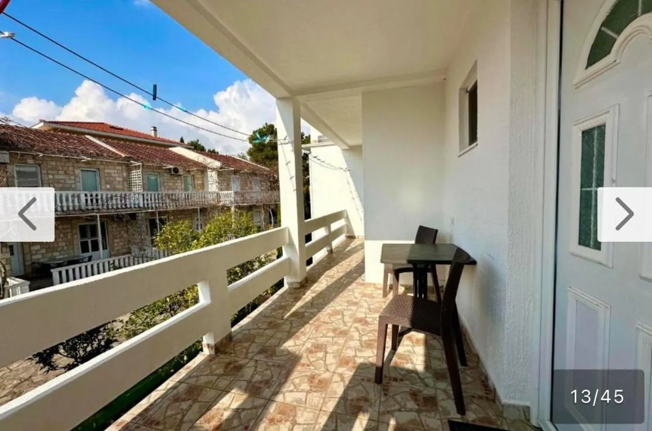 Maki Apartments - Plavi Horizonti Beach