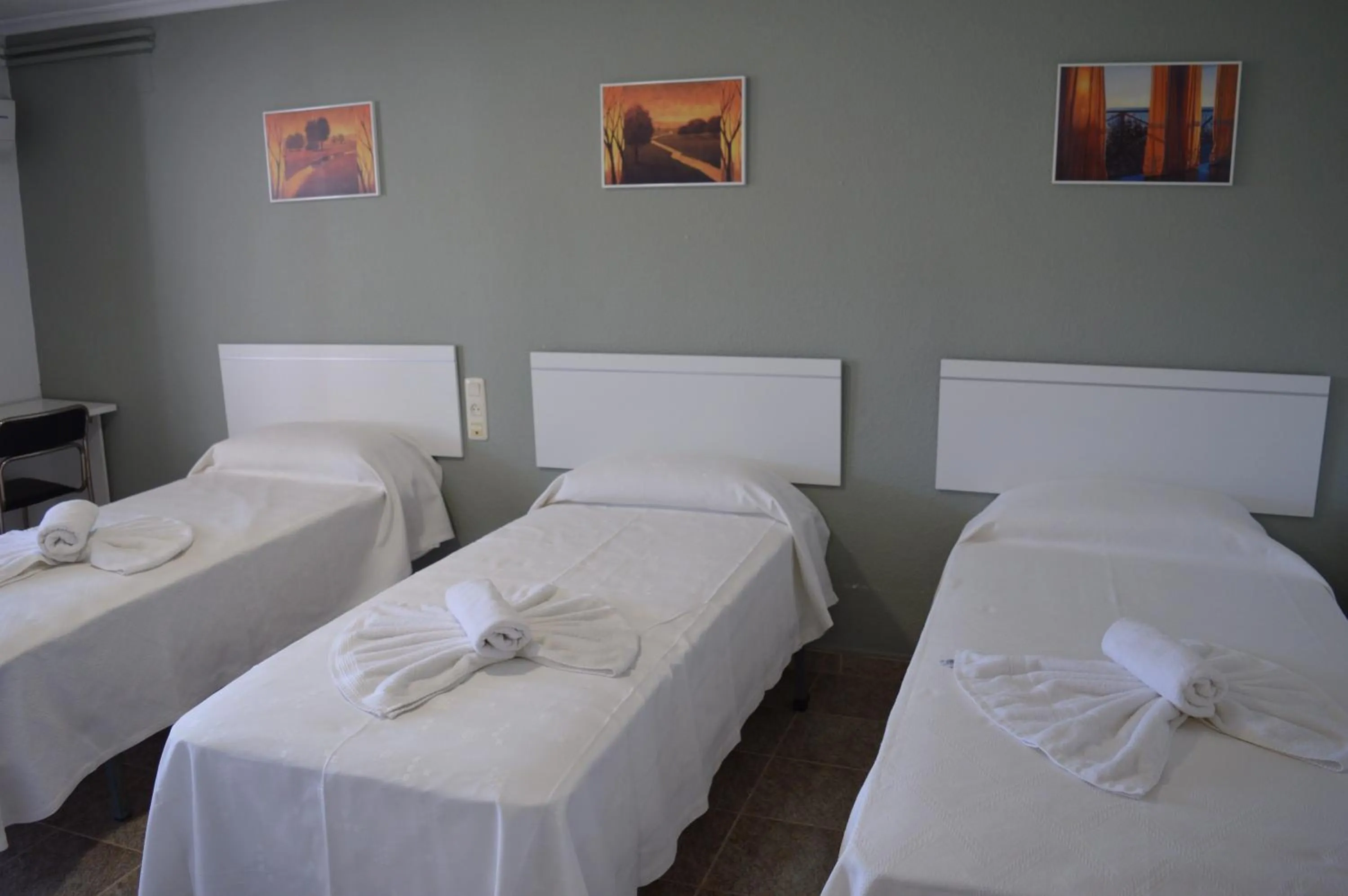 Bed in Nuevo Hotel Capitolio