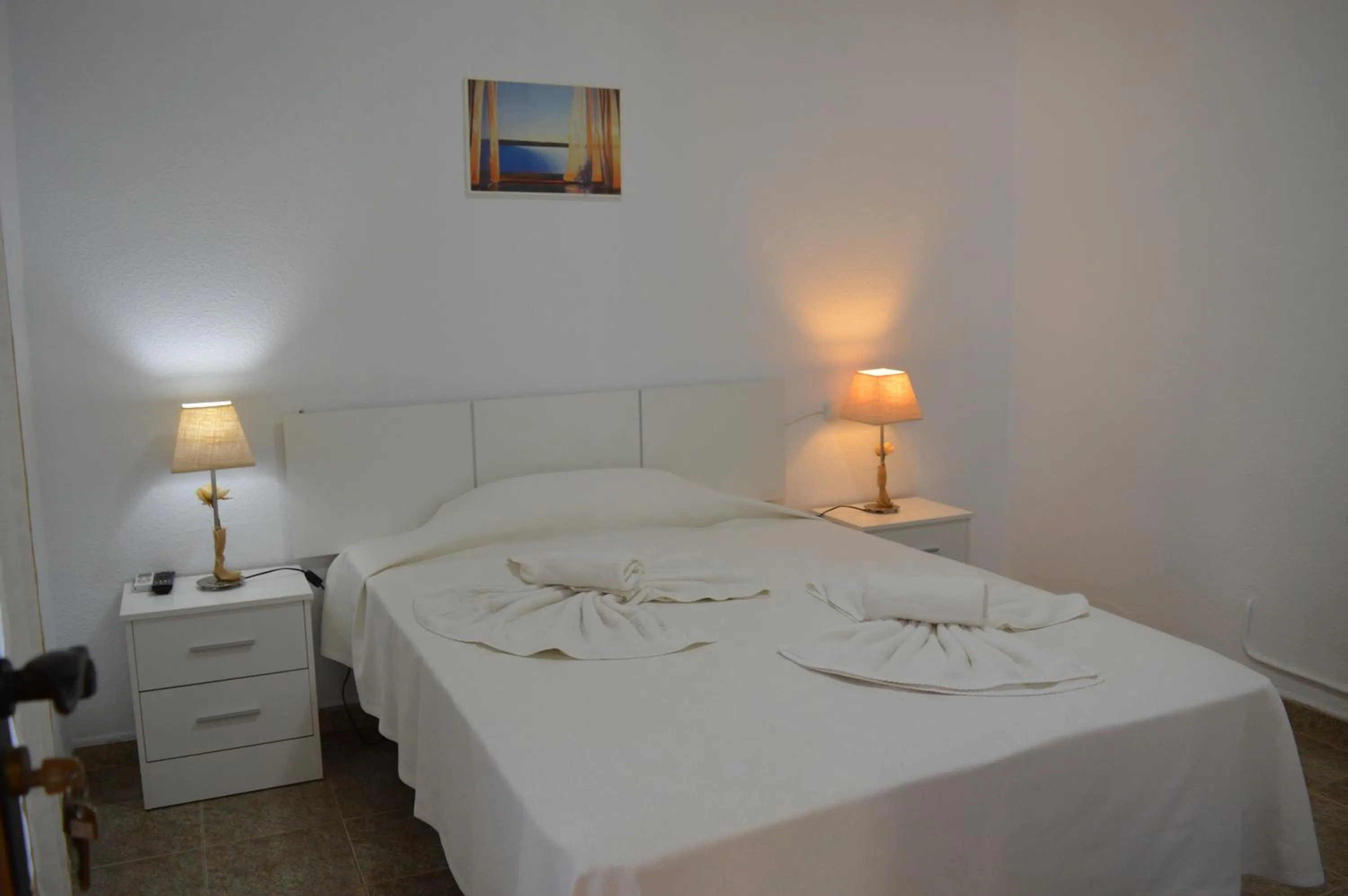 Photo of the whole room, Bed in Nuevo Hotel Capitolio