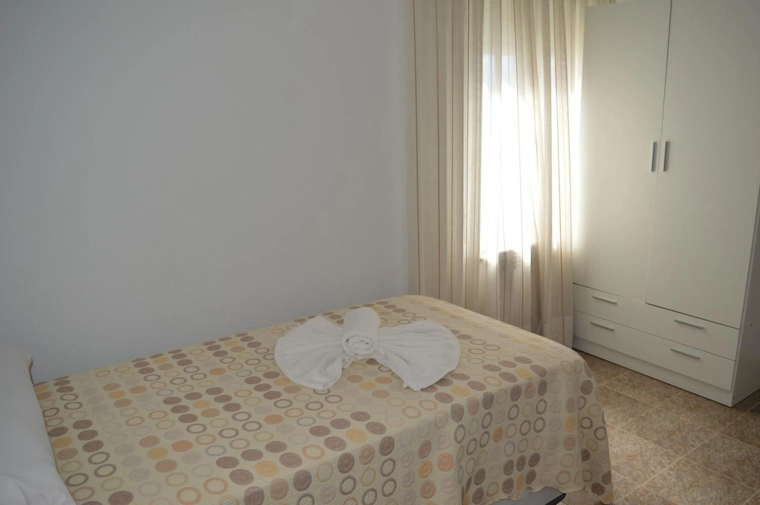 Photo of the whole room, Bed in Nuevo Hotel Capitolio