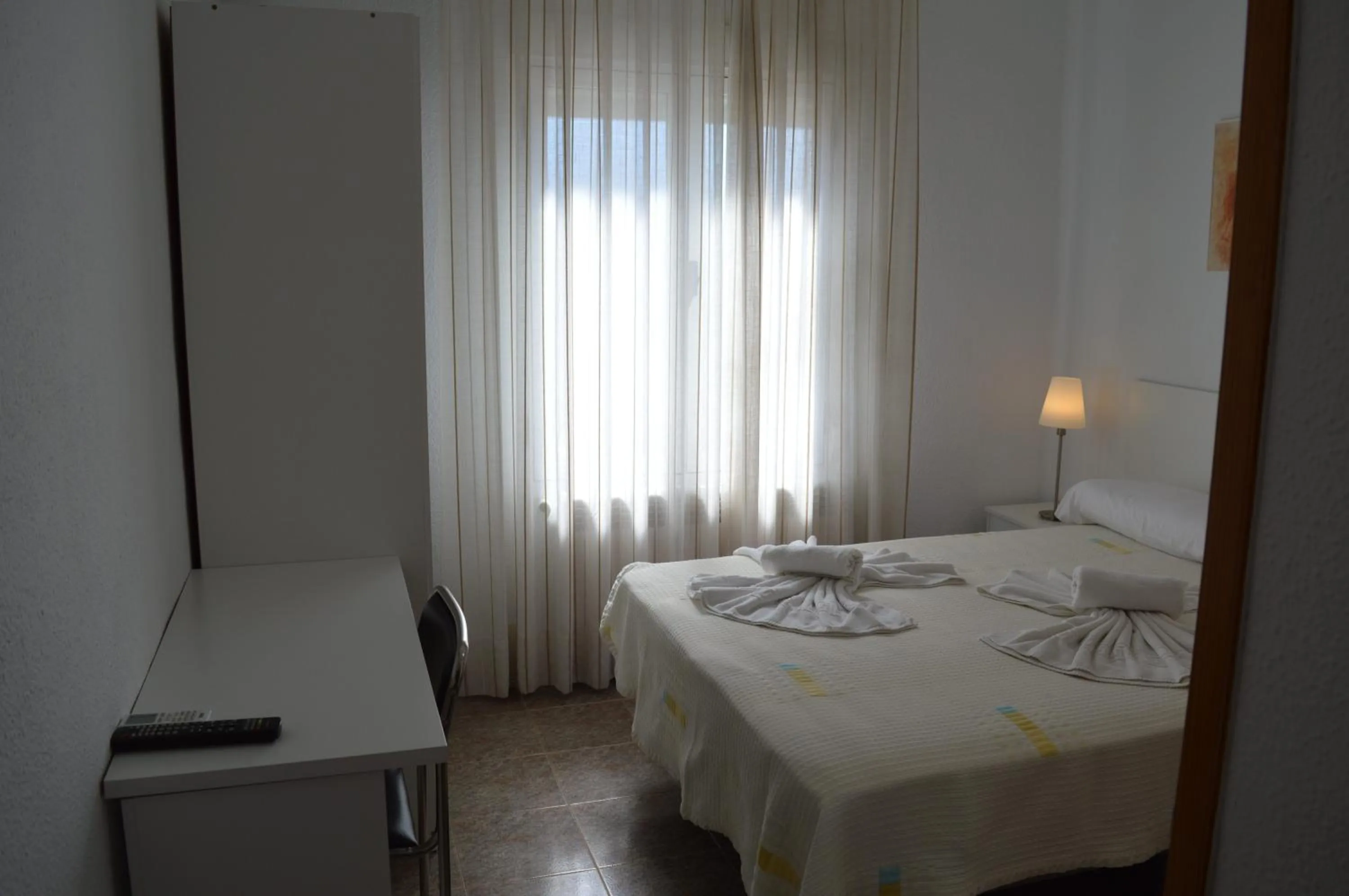 Photo of the whole room, Bed in Nuevo Hotel Capitolio