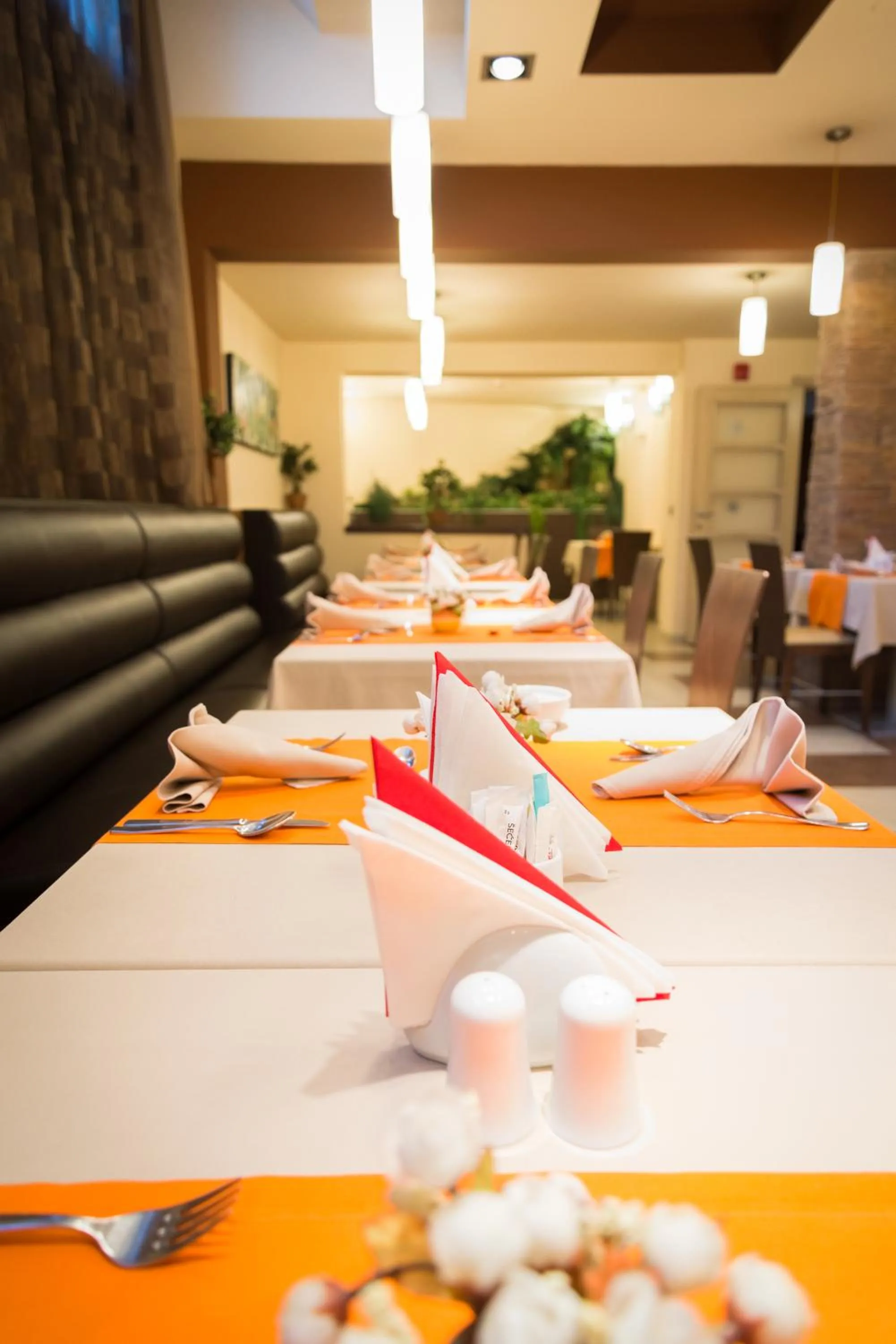 Restaurant/places to eat in Garni Hotel Vigor - EV station