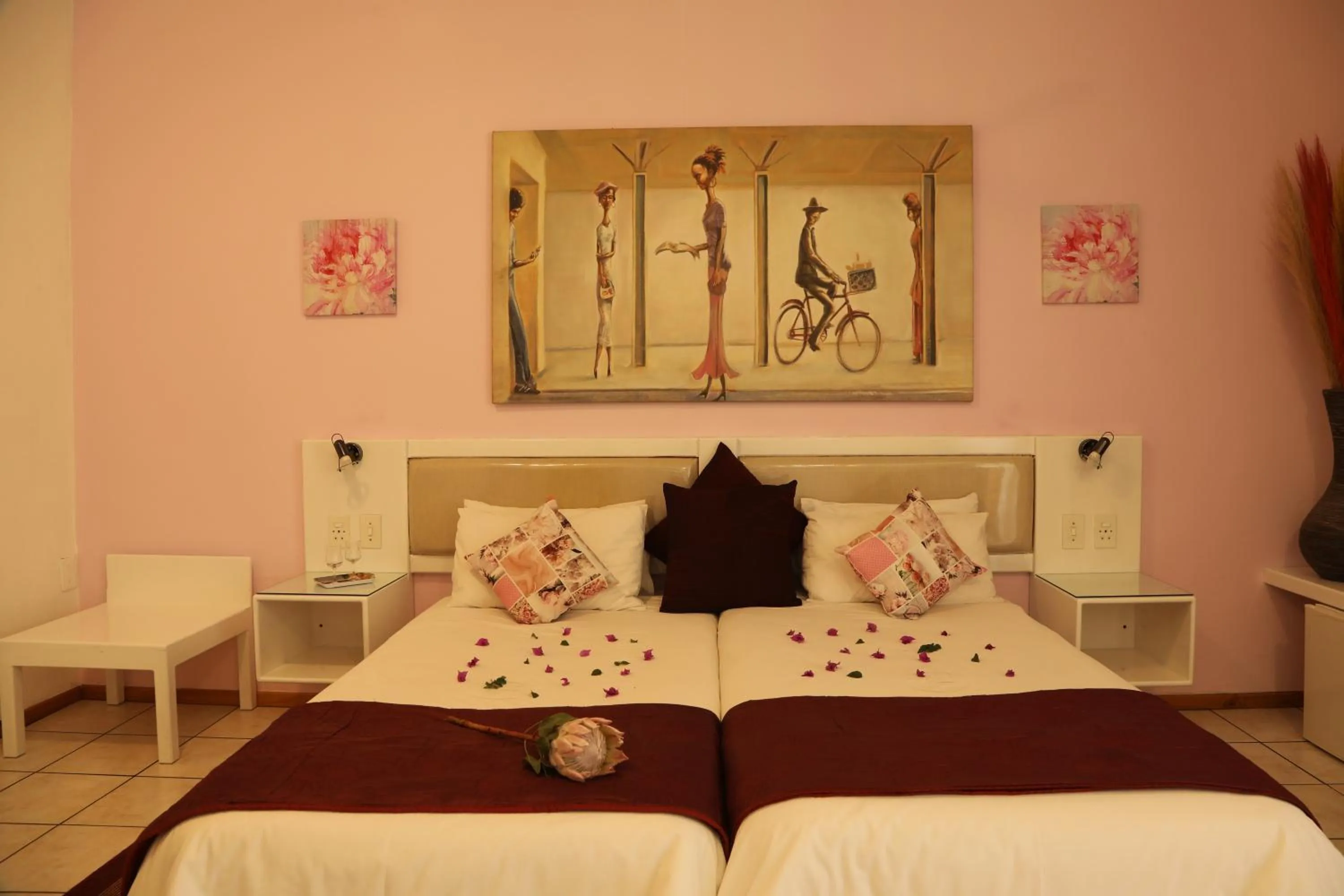 Bedroom, Bed in Villa Ticino Guest House