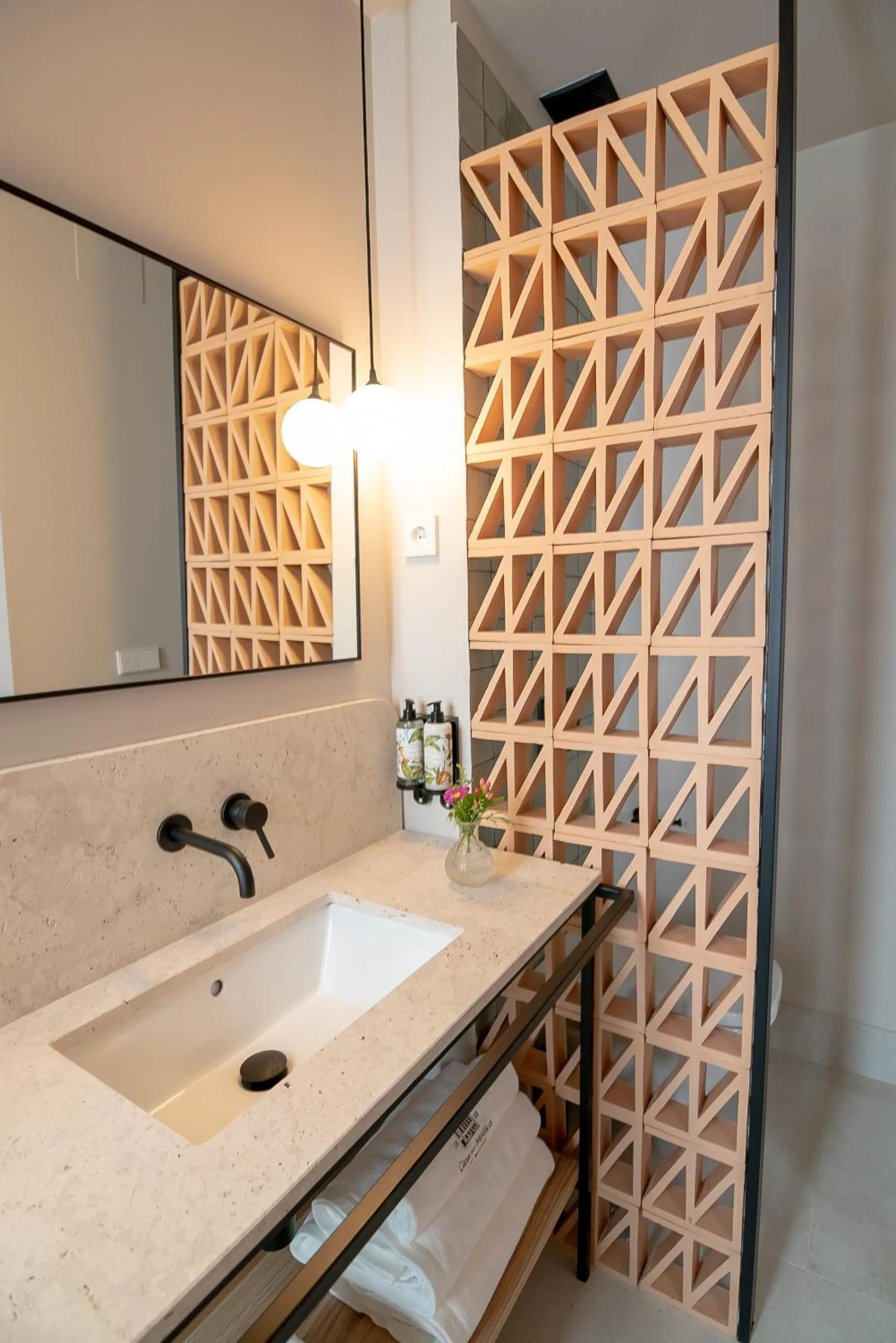 Bathroom in Casa del Médico Hotel Boutique