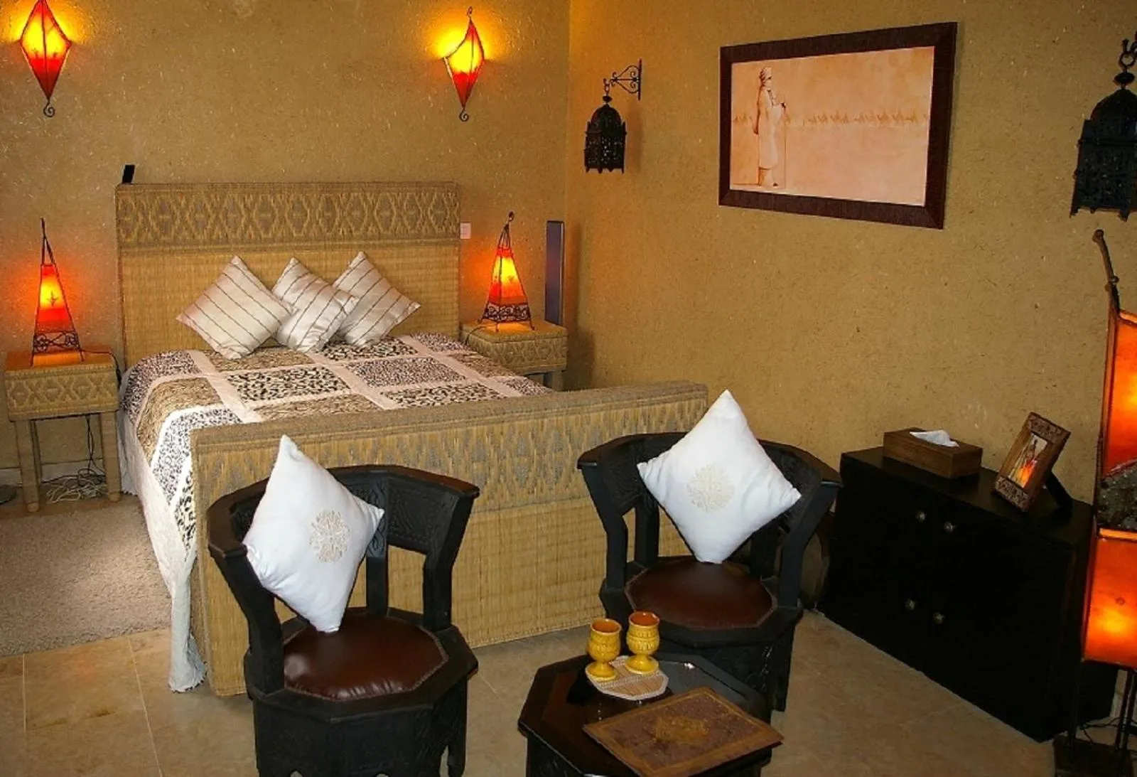 Photo of the whole room, Bed in Riad Soleil D'orient