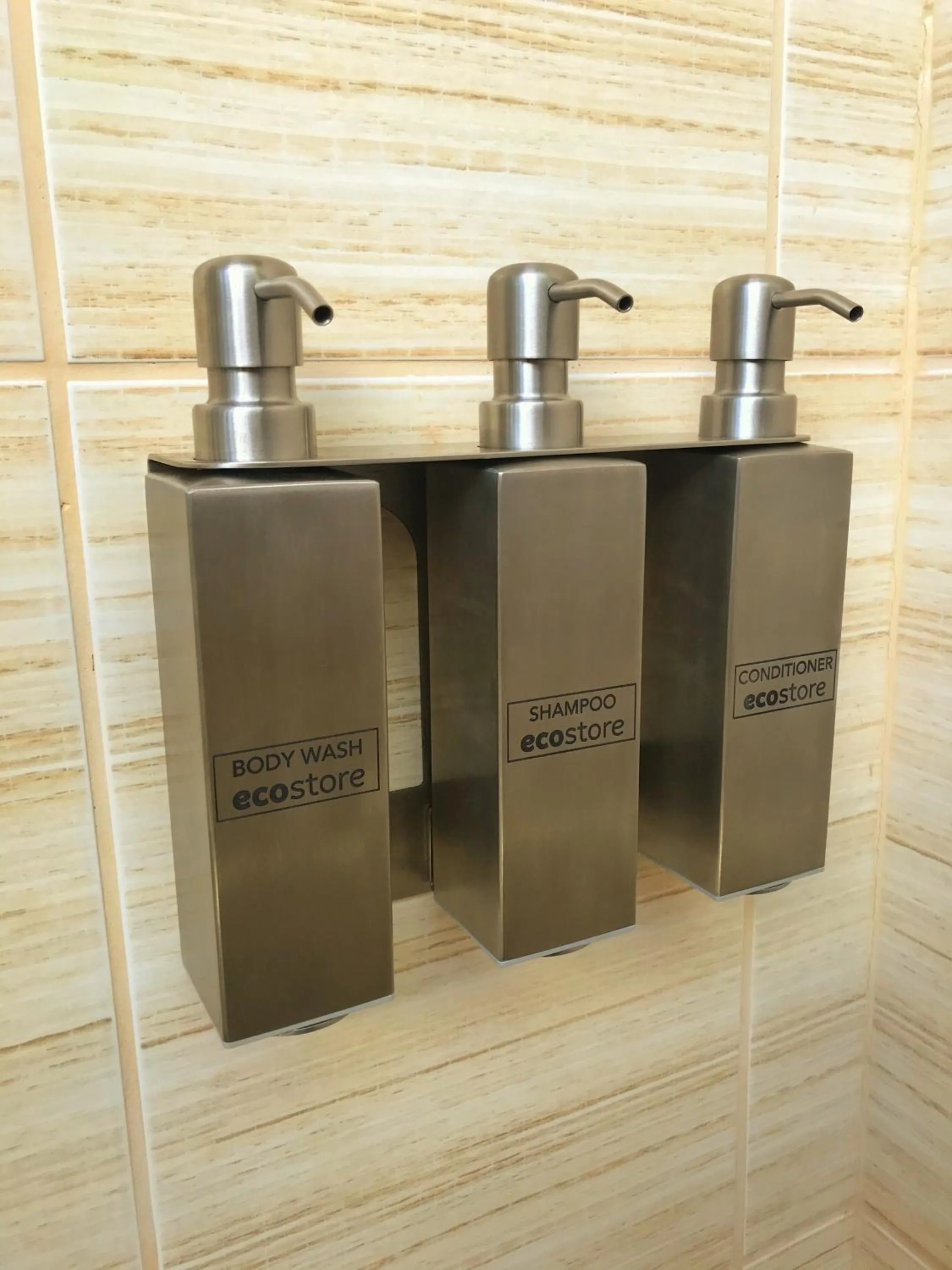 Shower in Magic Reef Bungalows