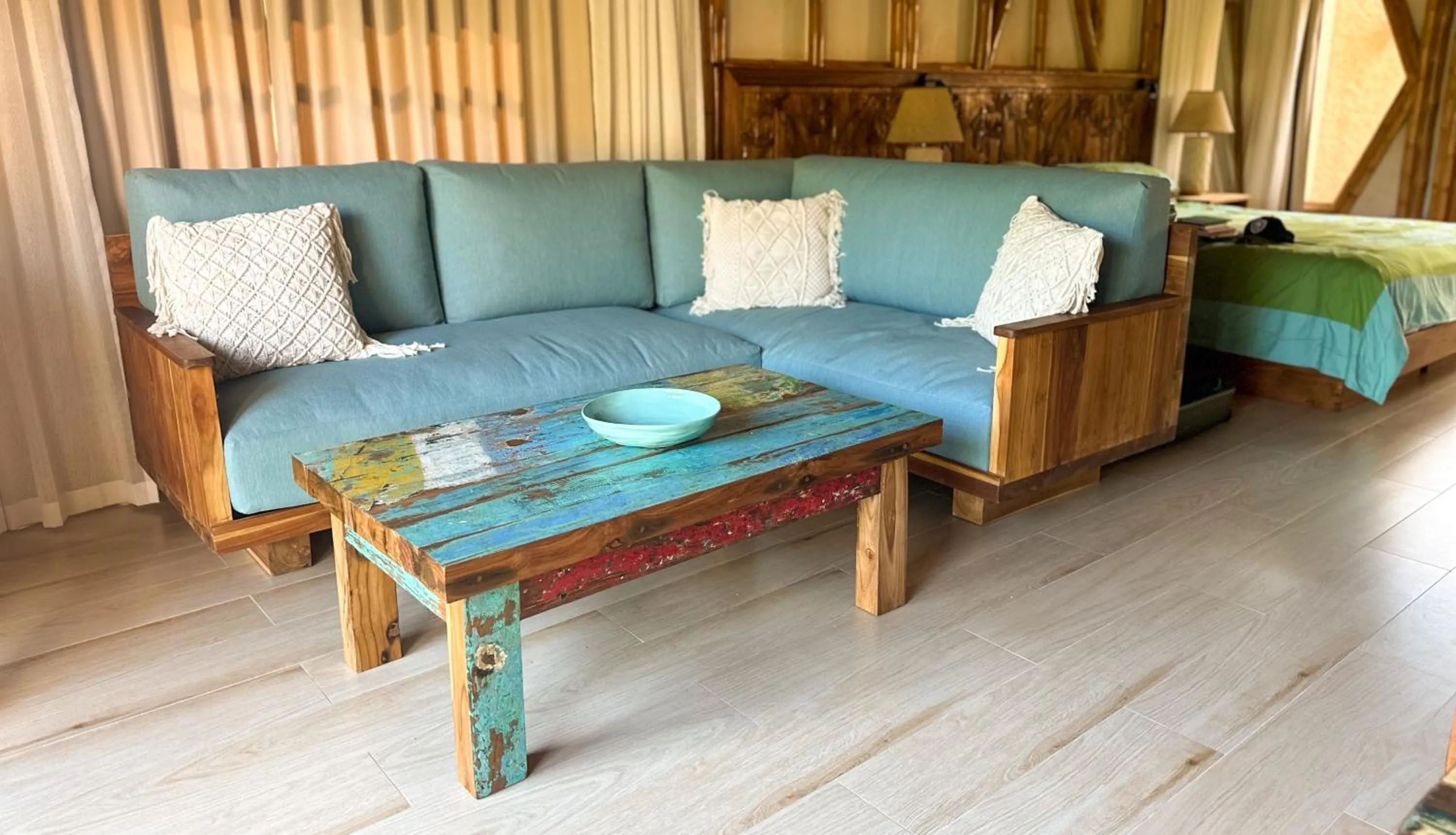 Living room in Magic Reef Bungalows