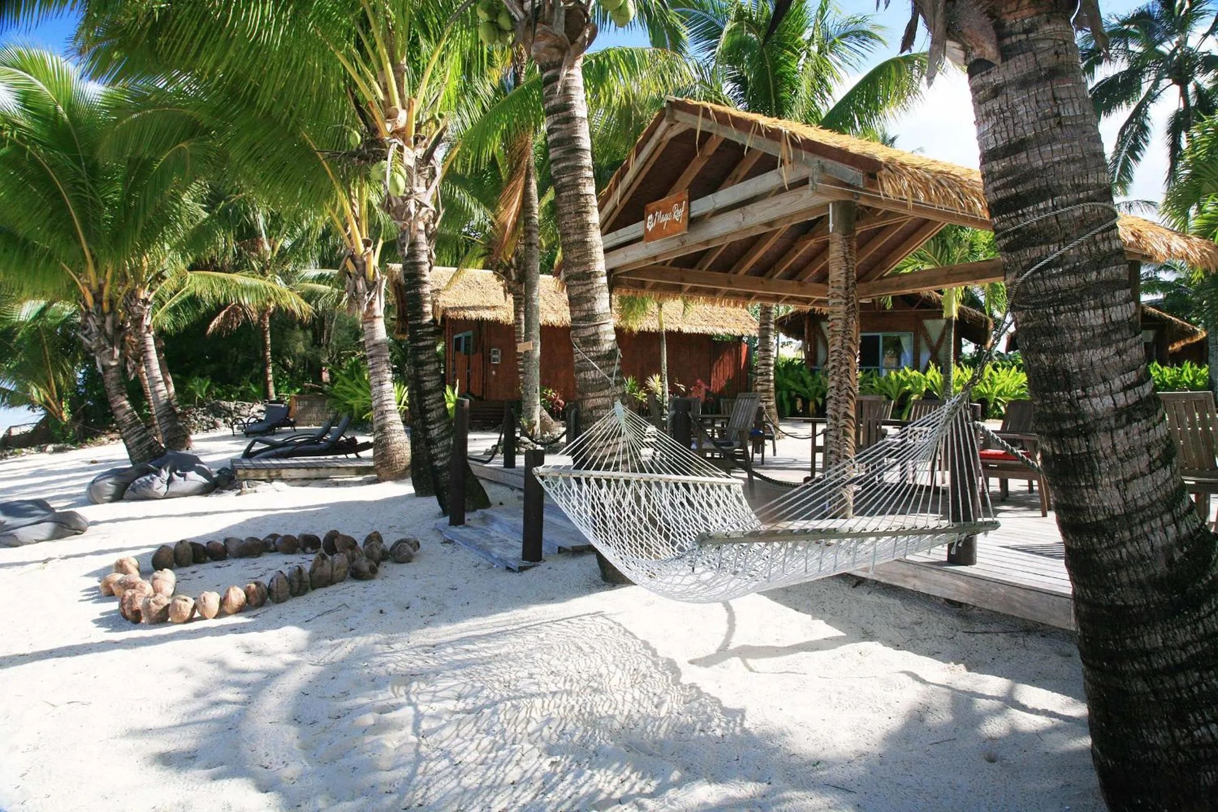 Beach in Magic Reef Bungalows