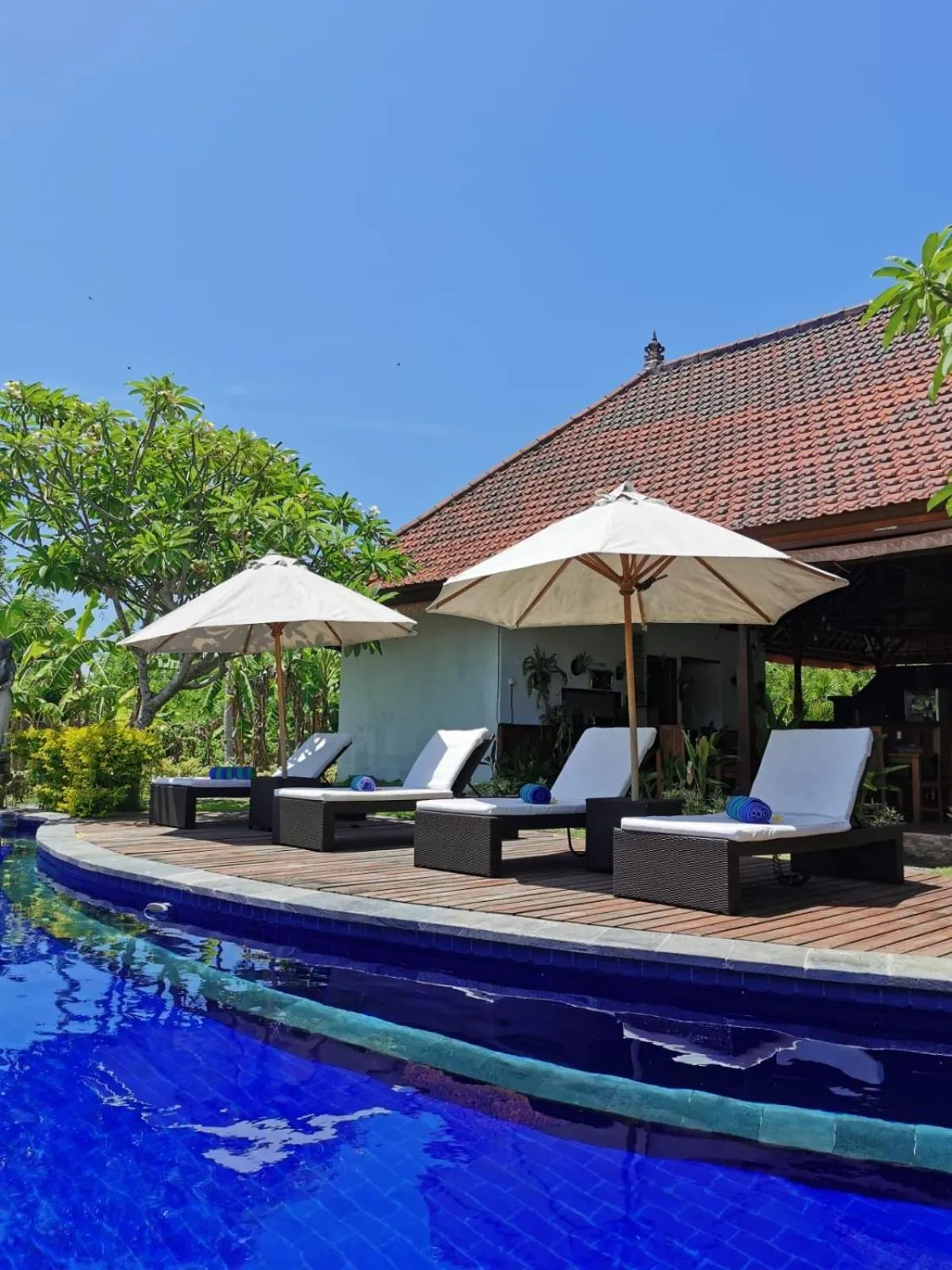 Day in Maharatu Villa Lembongan