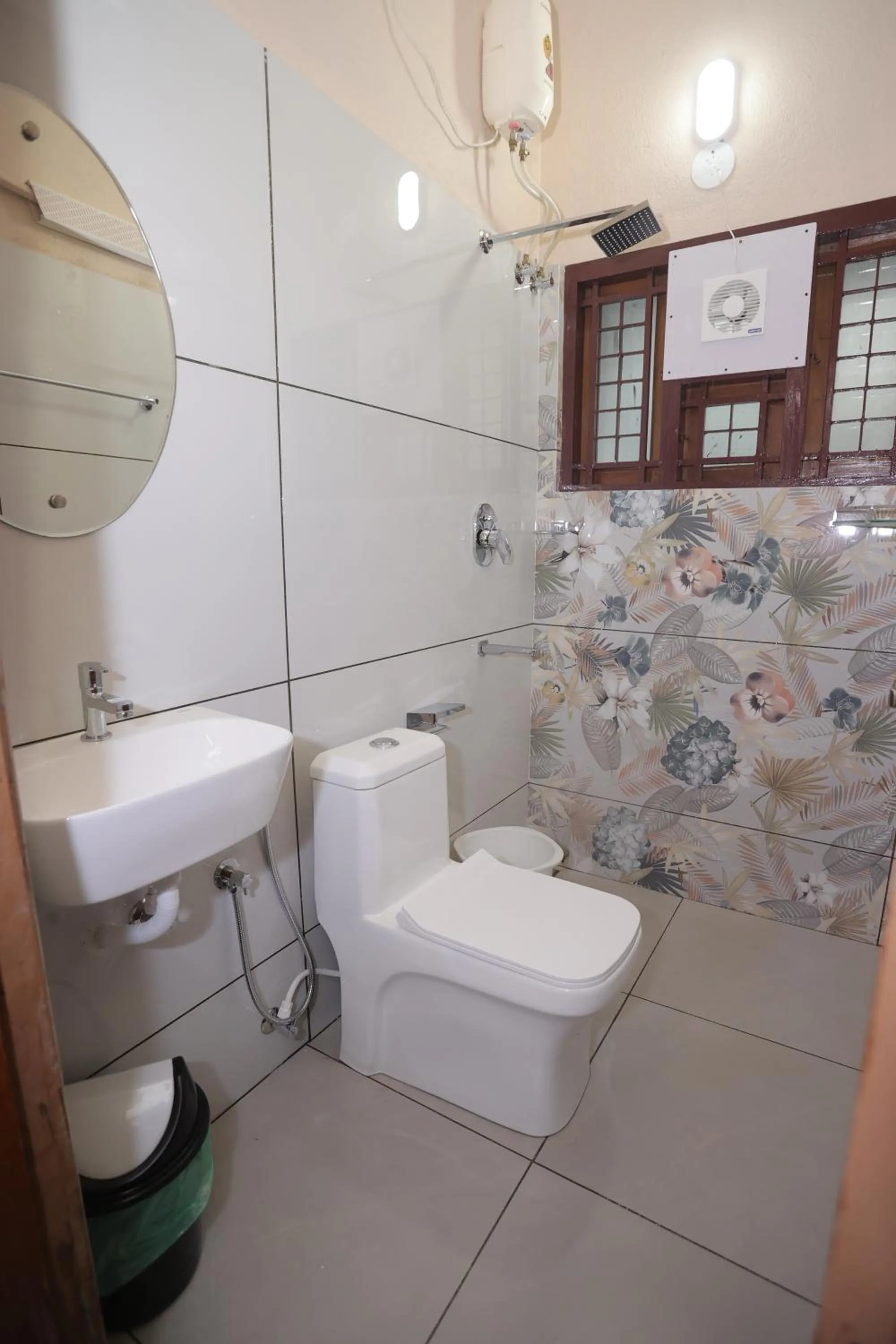 NALINAM HOMESTAY
