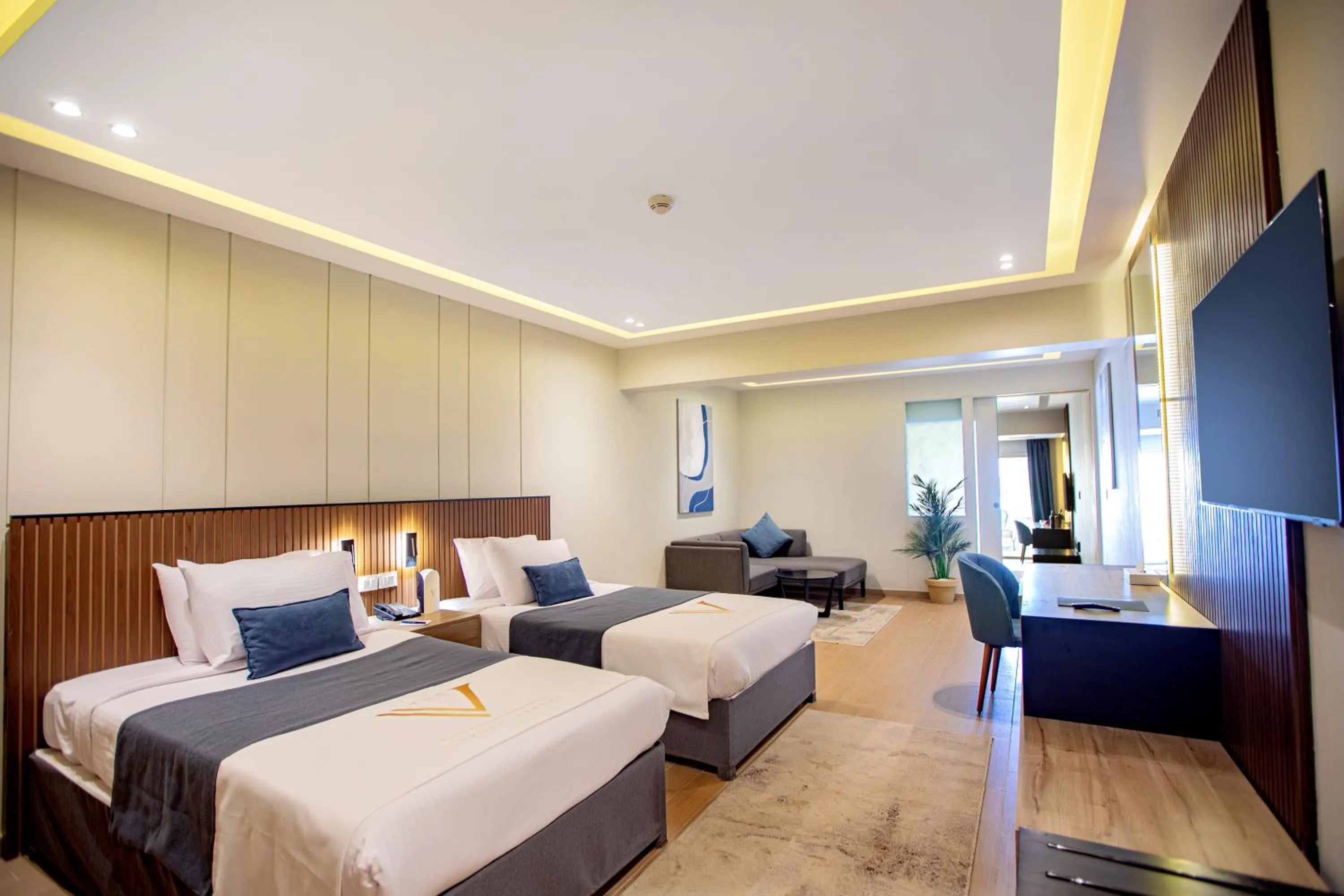 Bedroom, Bed in THE V Luxury Resort Sahl Hasheesh