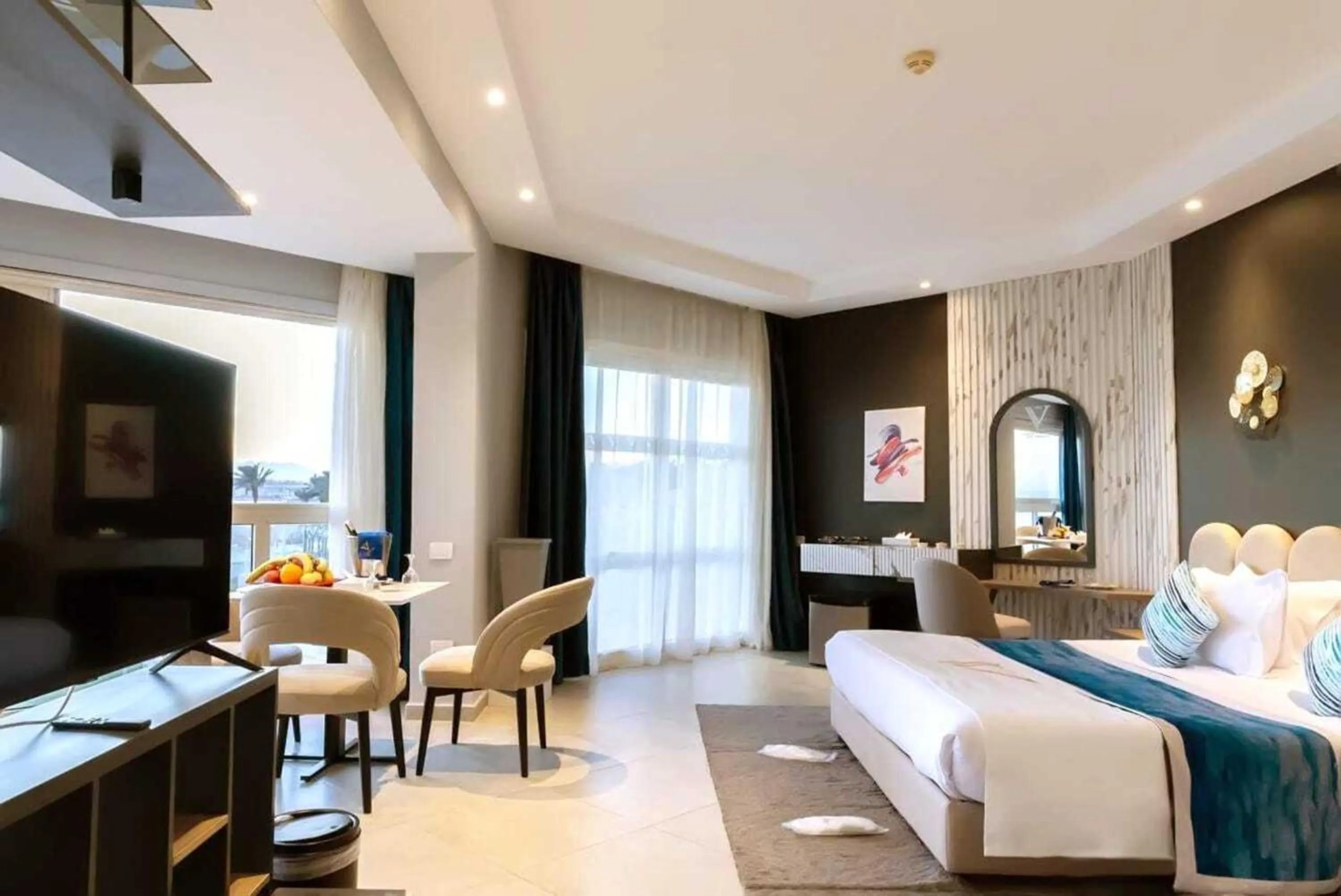 Bedroom, Bed in THE V Luxury Resort Sahl Hasheesh