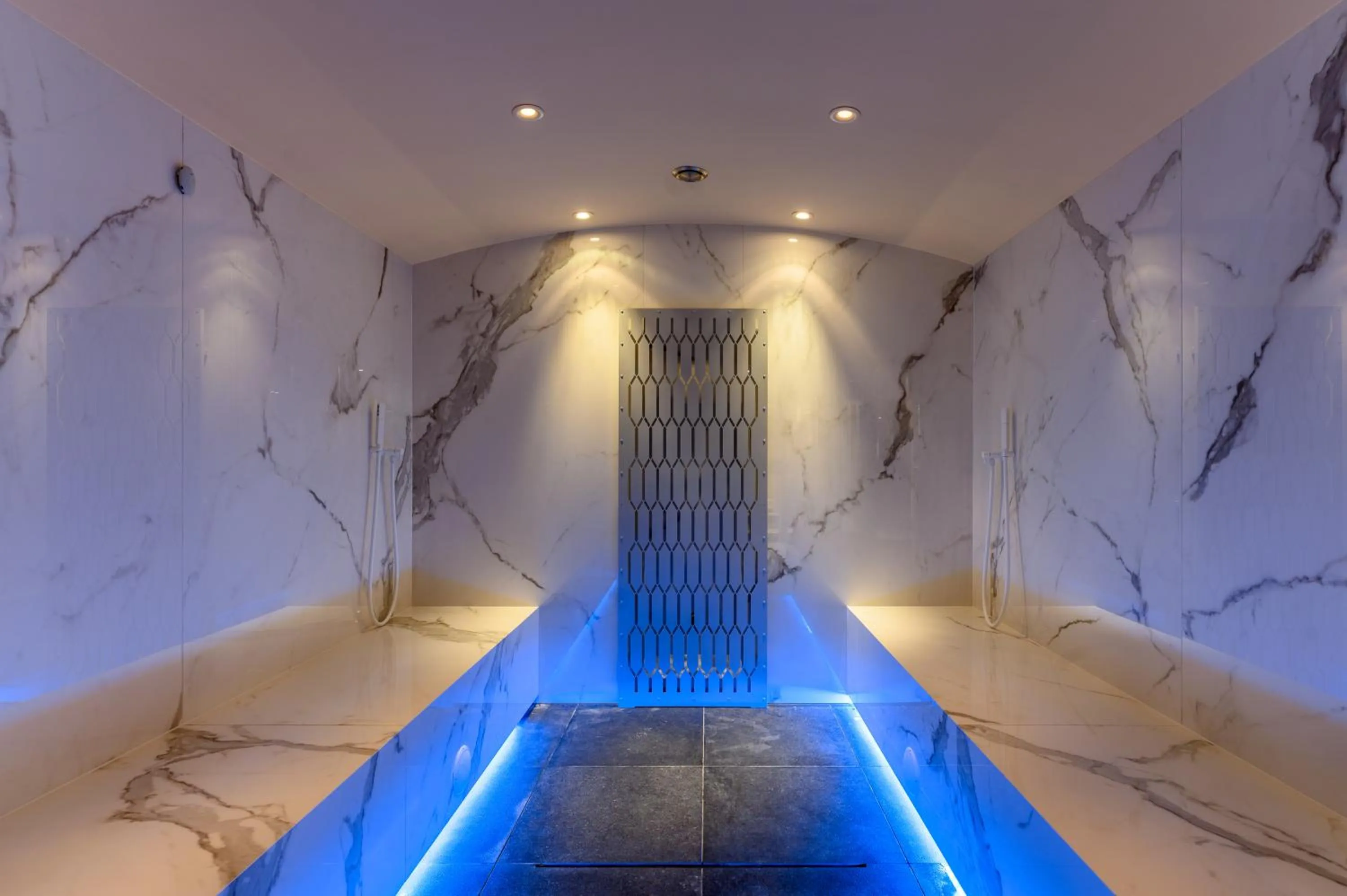 Spa and wellness centre/facilities in Hotel Vinifera Wine & Spa 5 Stars Superior