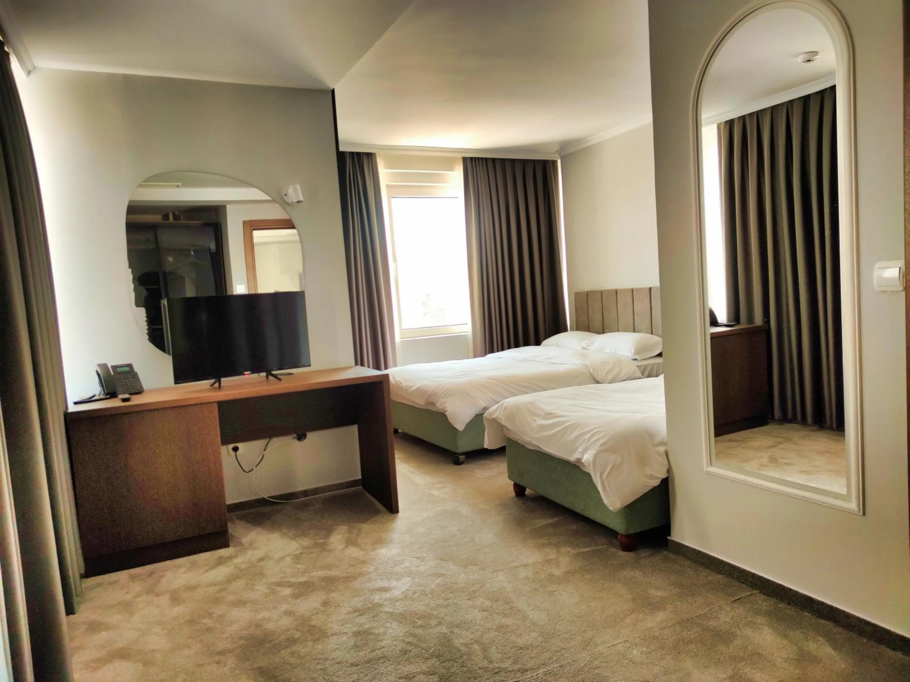 Photo of the whole room, Bed in Oaza Hotel
