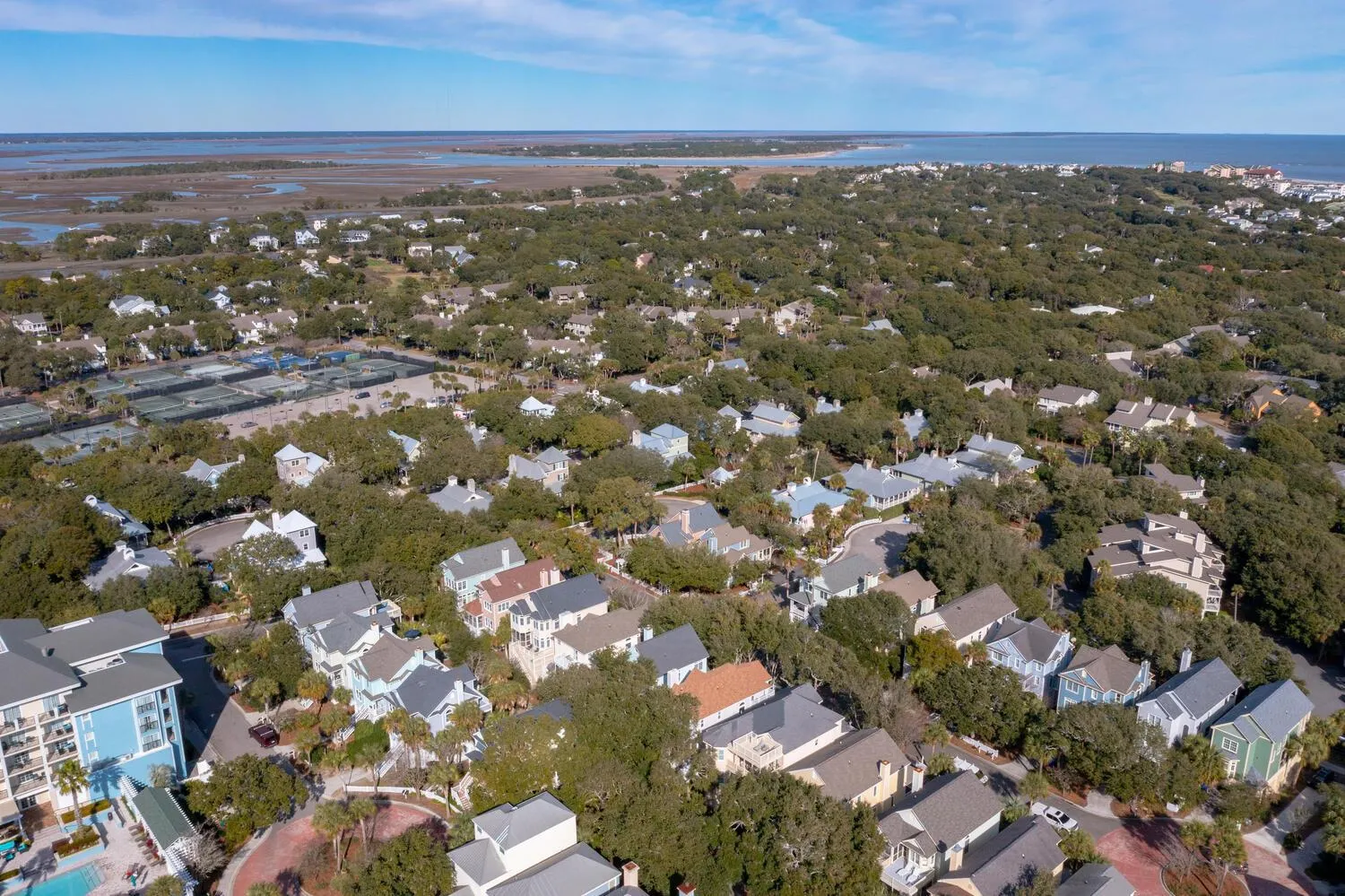 Property building in Seaside Cottage 81 - Pristine Grand Pavilion Home Pool Pass