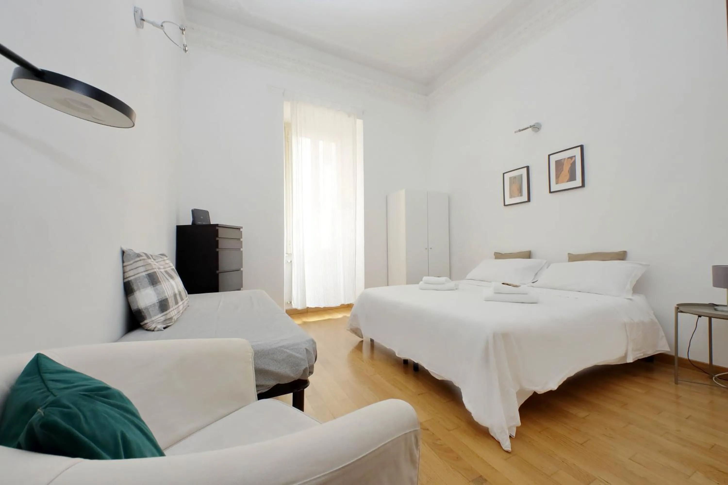 Bed in Vatican Spacious Modì Apartment