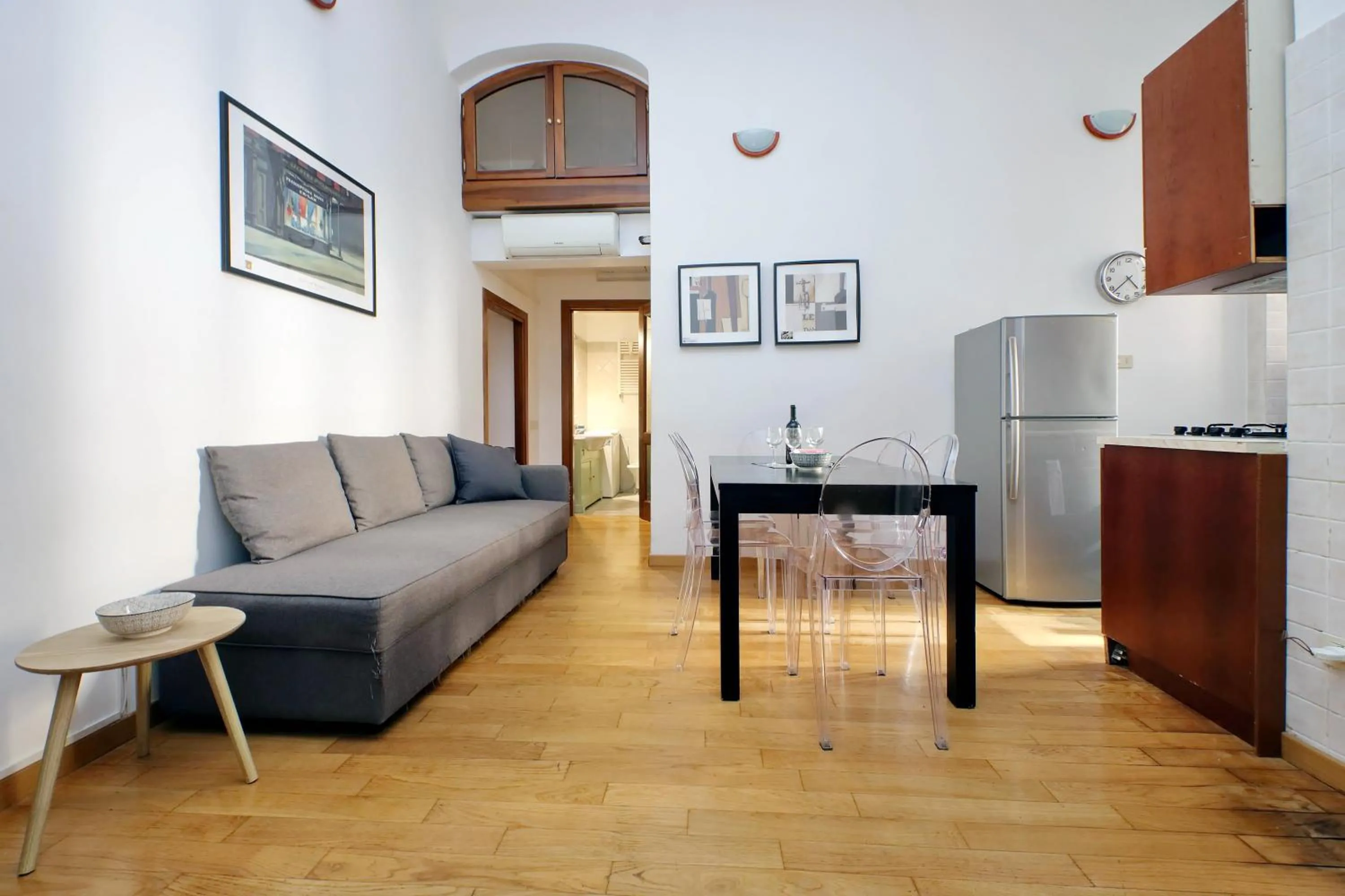 Living room in Vatican Spacious Modì Apartment