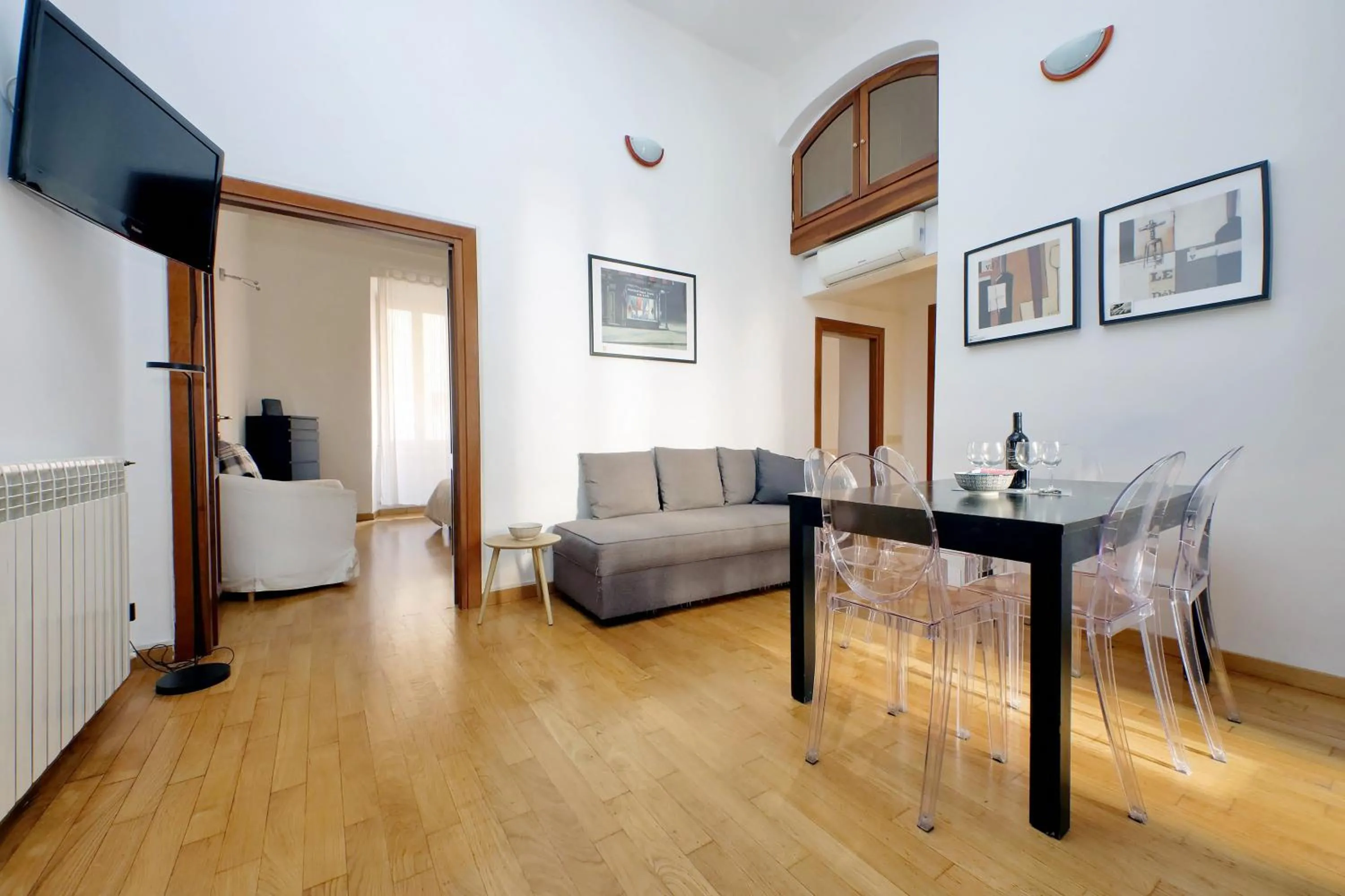 Living room in Vatican Spacious Modì Apartment