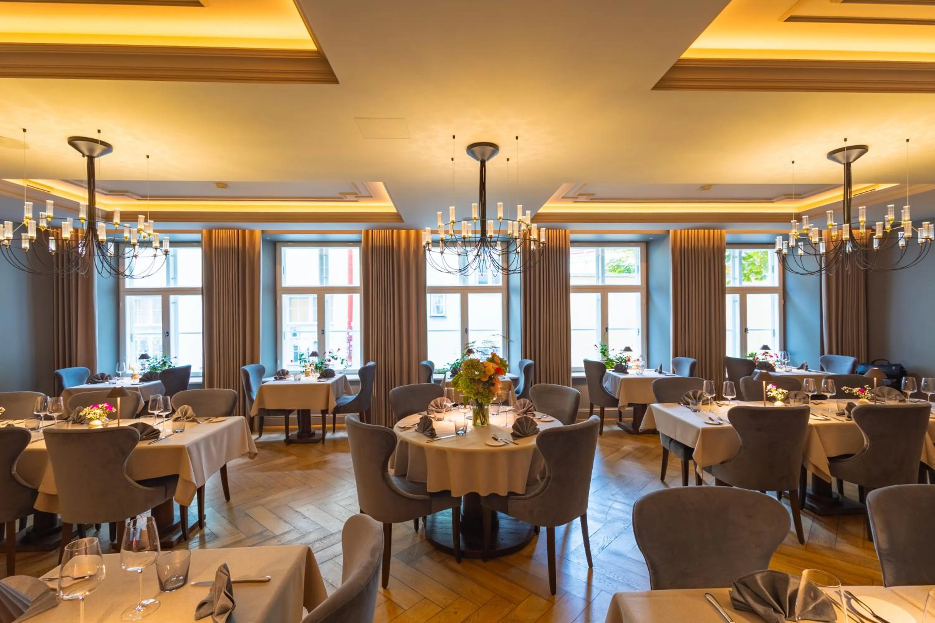 Restaurant/places to eat in Nunne Boutique Hotel