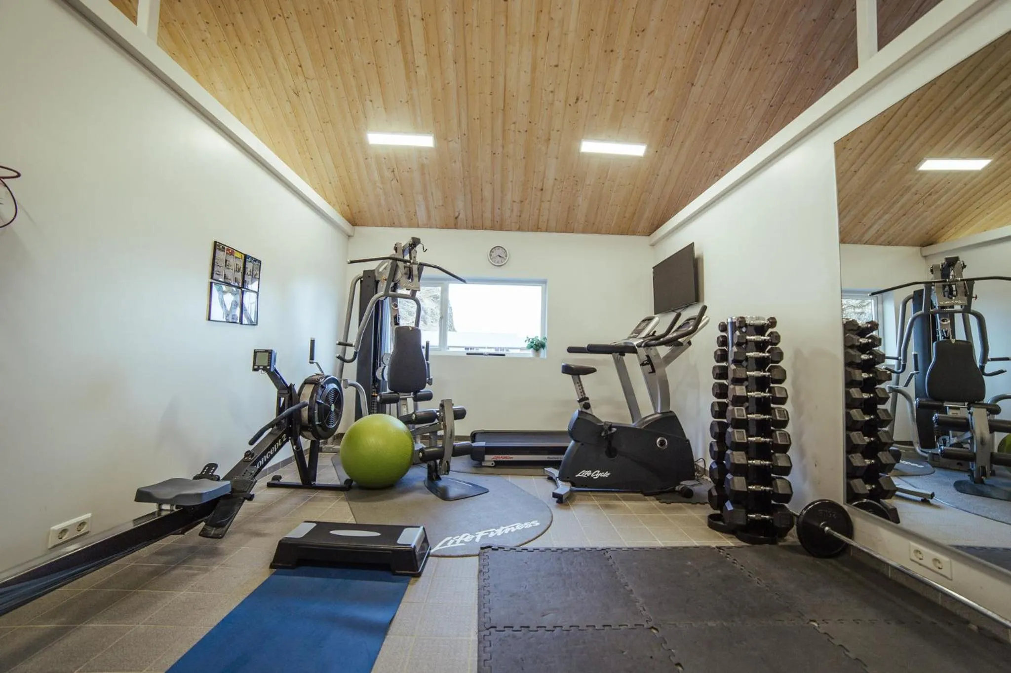 Fitness centre/facilities in Hotel Katla by Keahotels