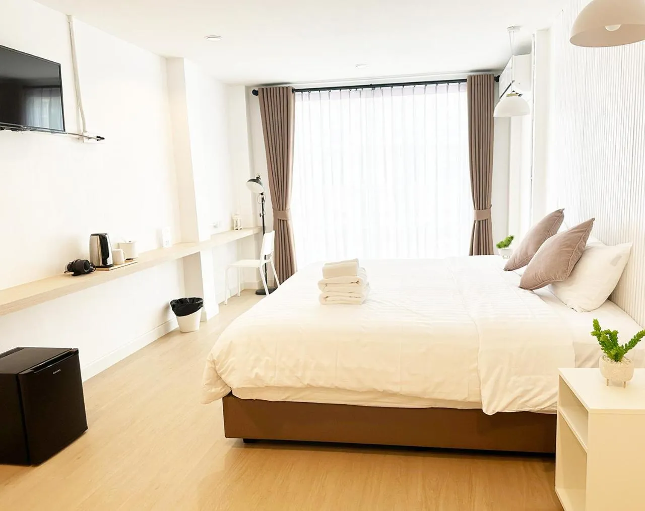 Bed in River Home Bangkok